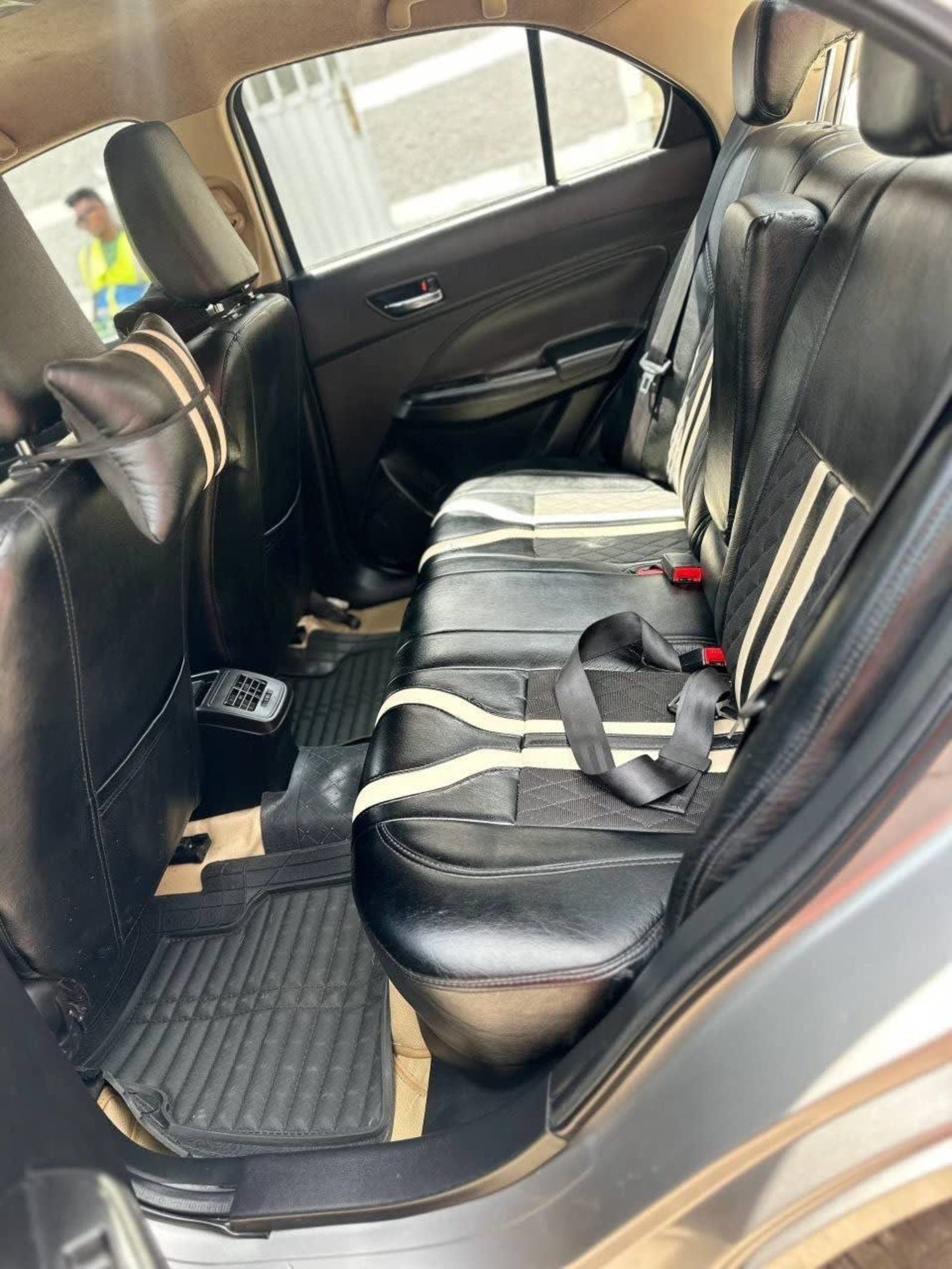 2022 Suzuki Dzire — photo 7