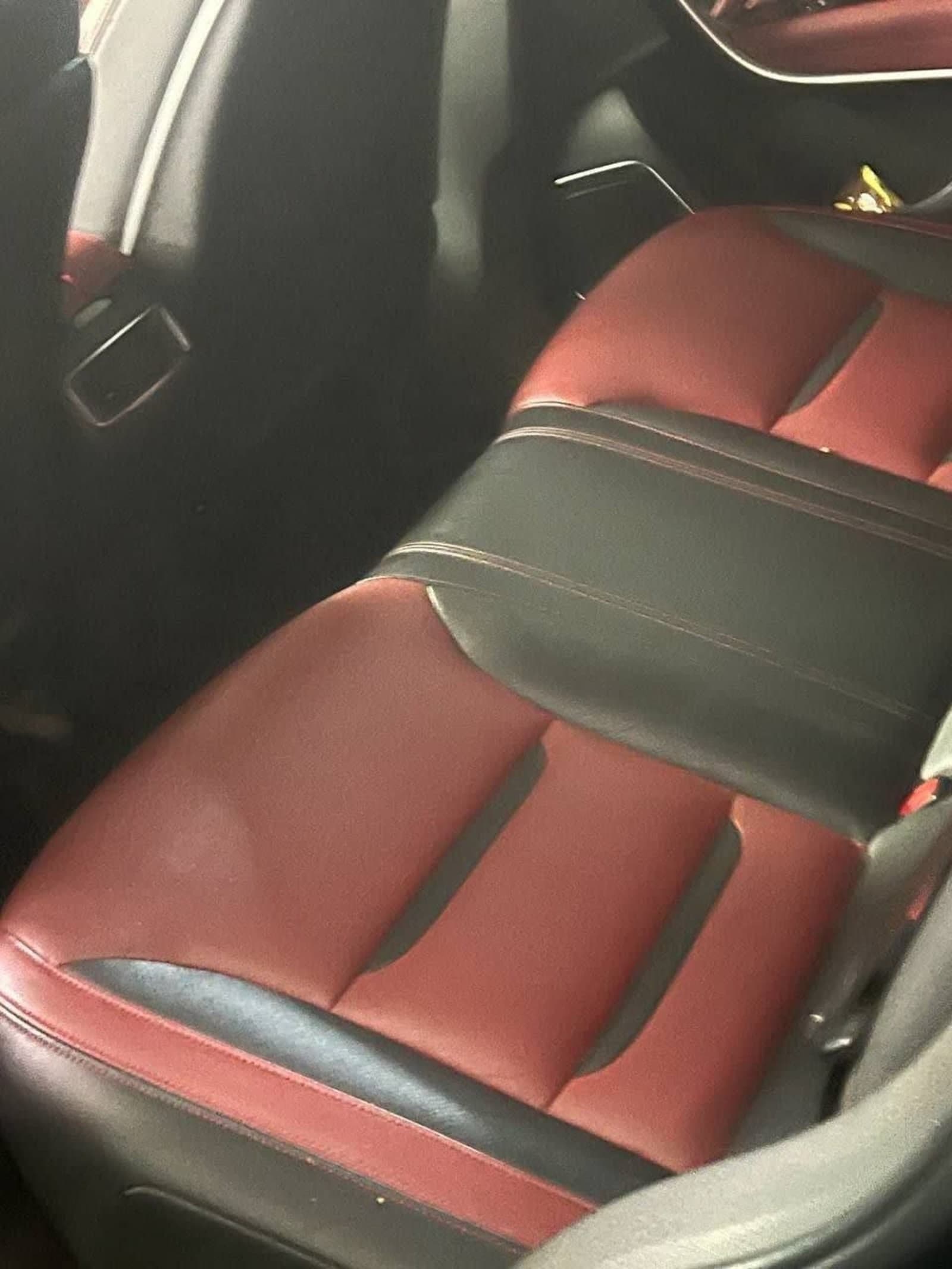 2021 FAW Bestune T77 — photo 2