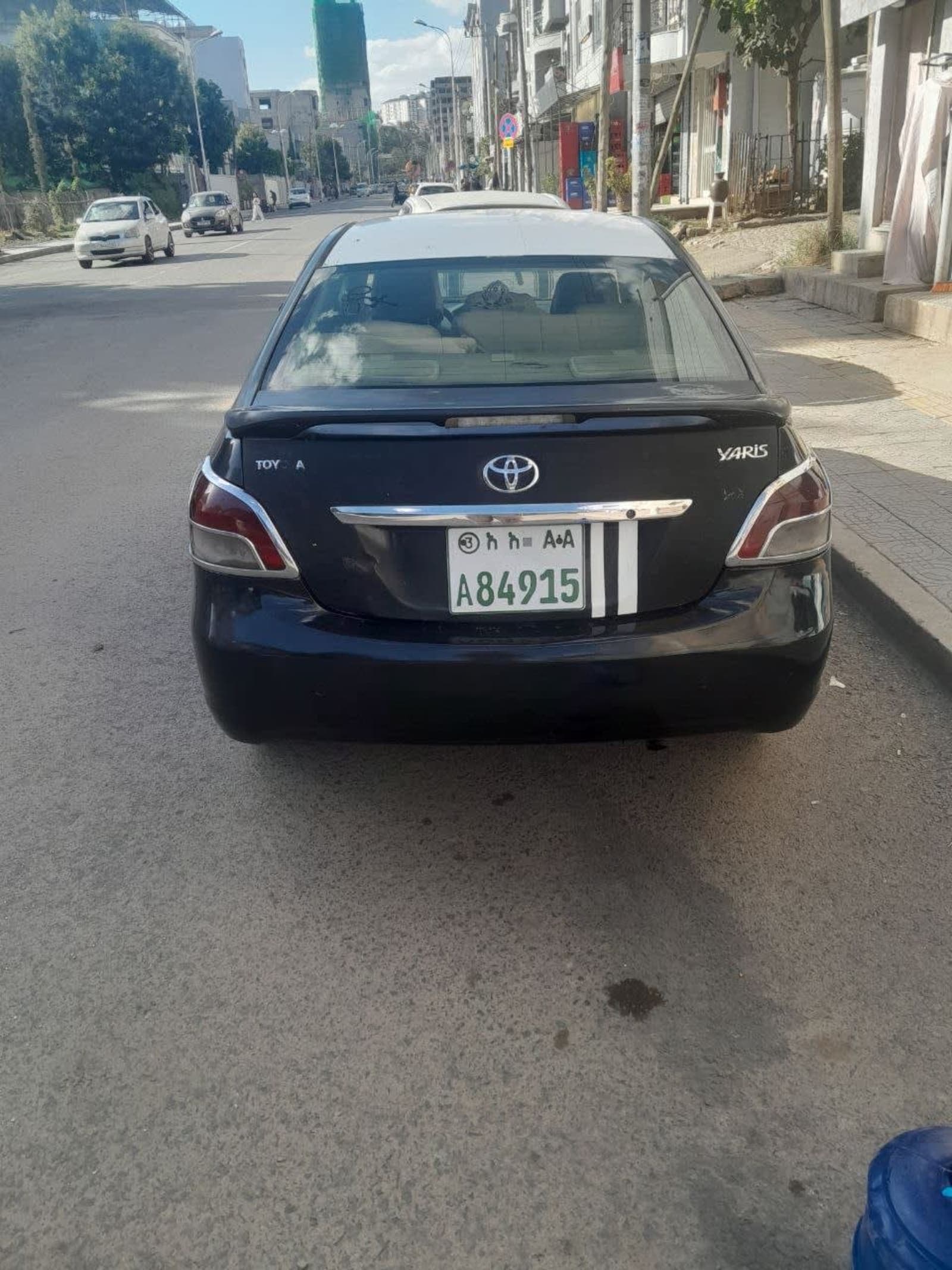 2009 Toyota Yaris — photo 5