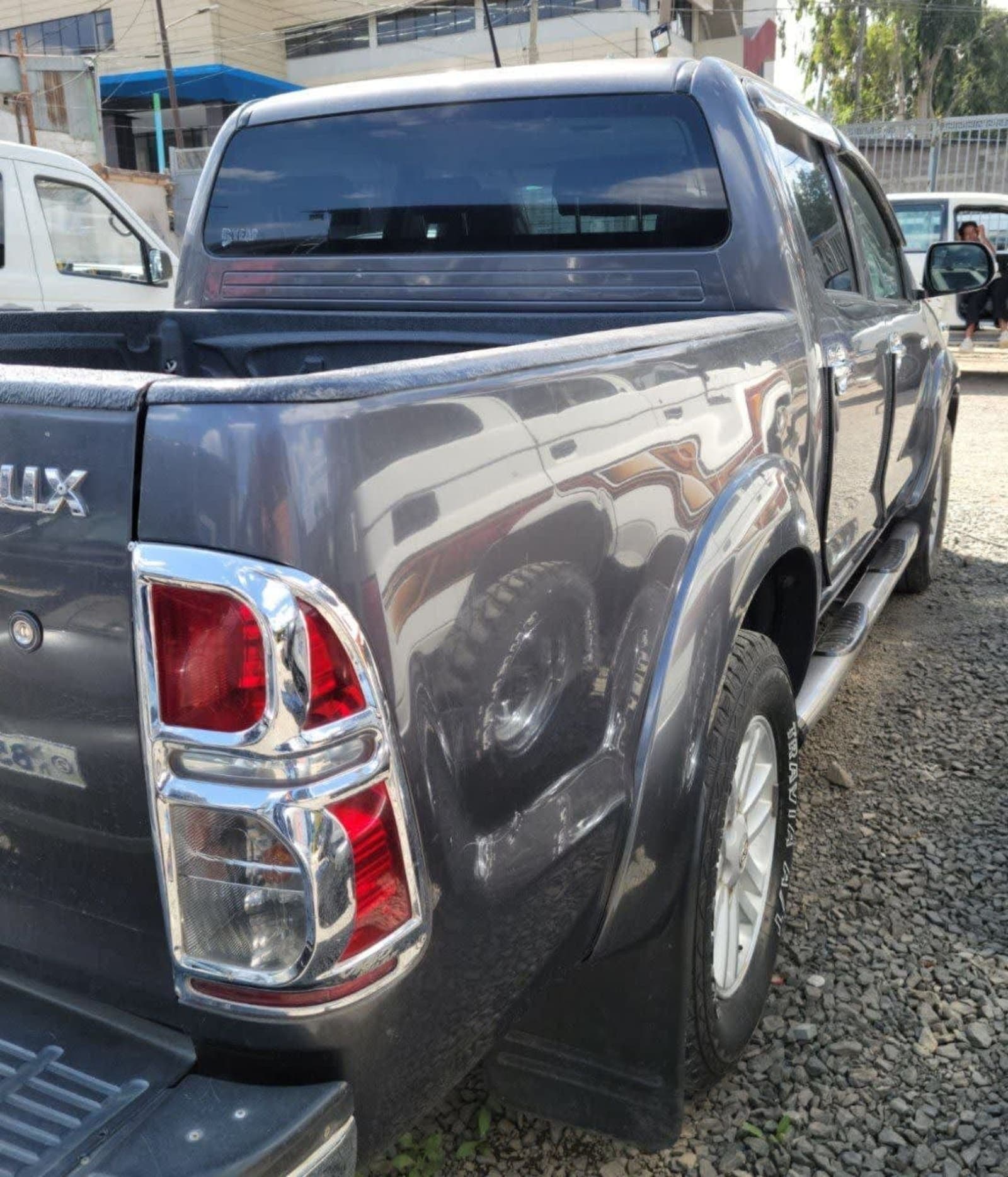 2015 Toyota Hilux Double Cab — photo 4