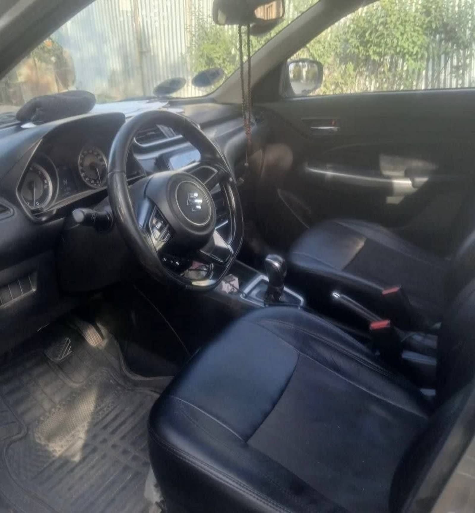 2021 Suzuki Dzire — photo 2