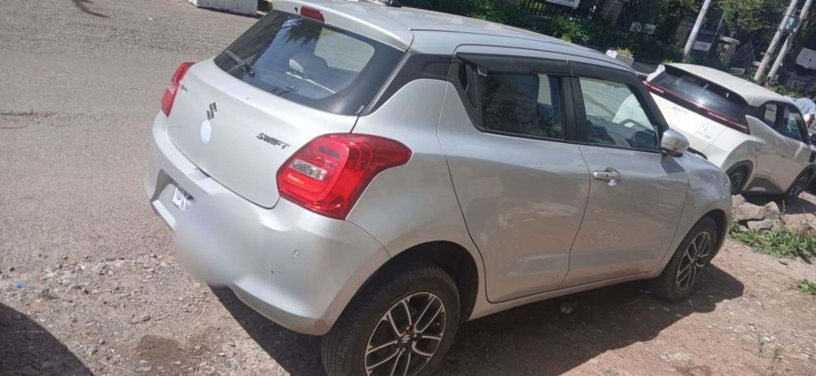 2022 Suzuki Swift — photo 2