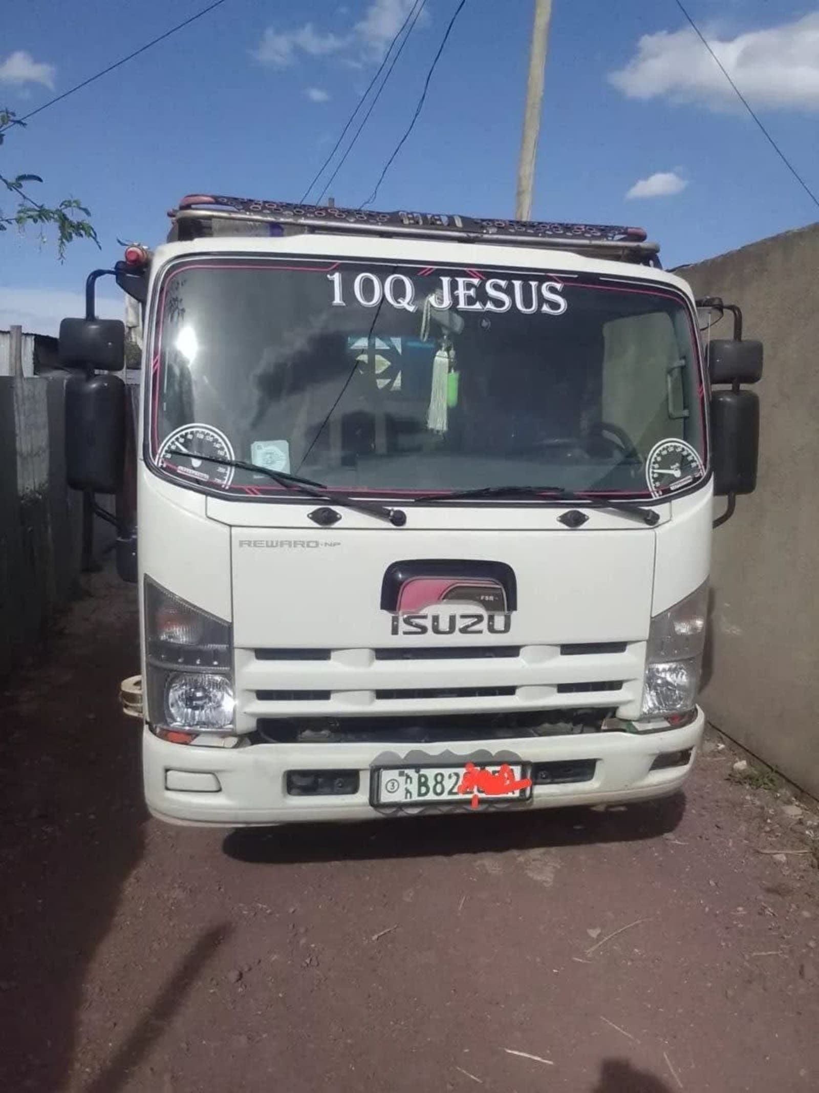 2024 Isuzu Obama