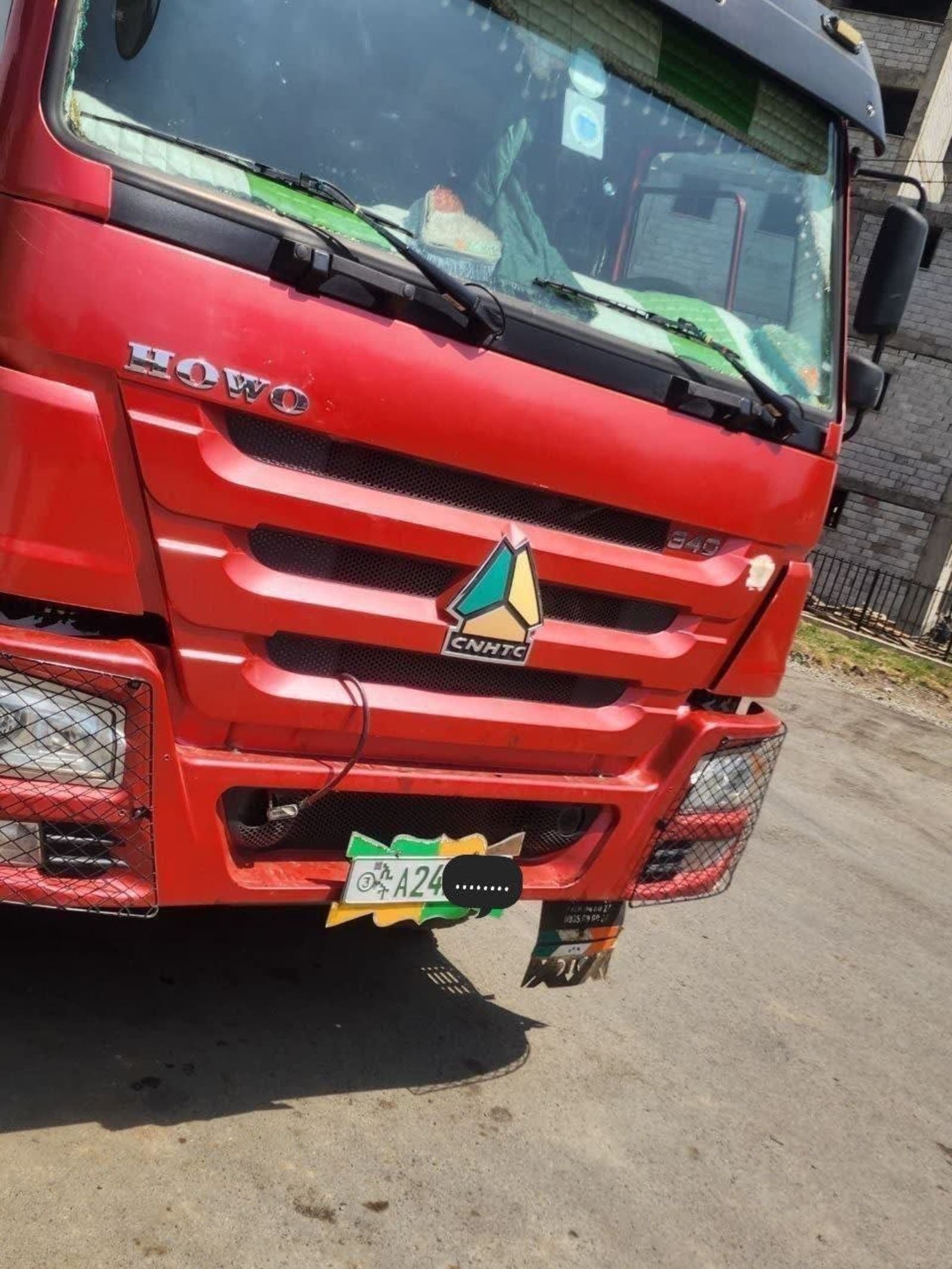 2023 Sino Truck โ photo 3