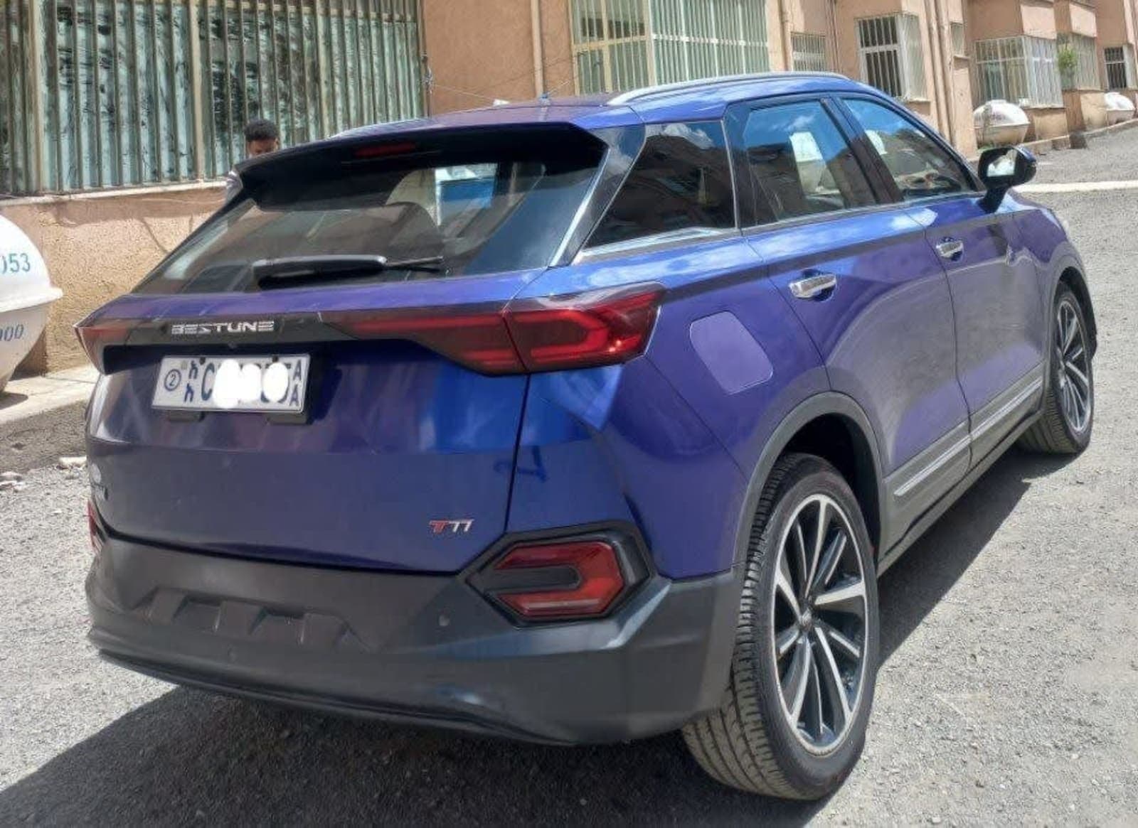 2022 FAW Bestune T77
