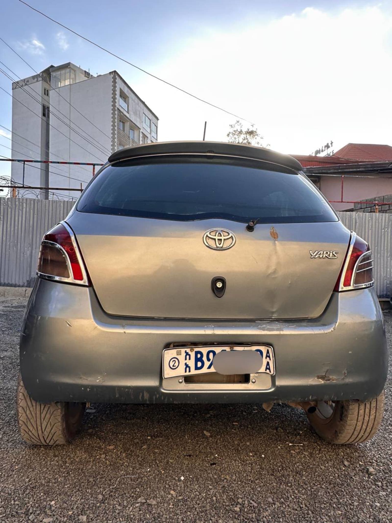 2007 Toyota Yaris Compact — photo 1