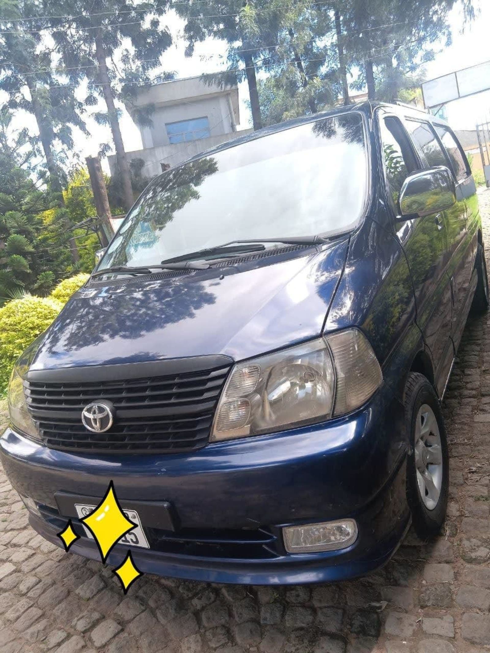 2008 Toyota Dolphin Shark โ photo 4