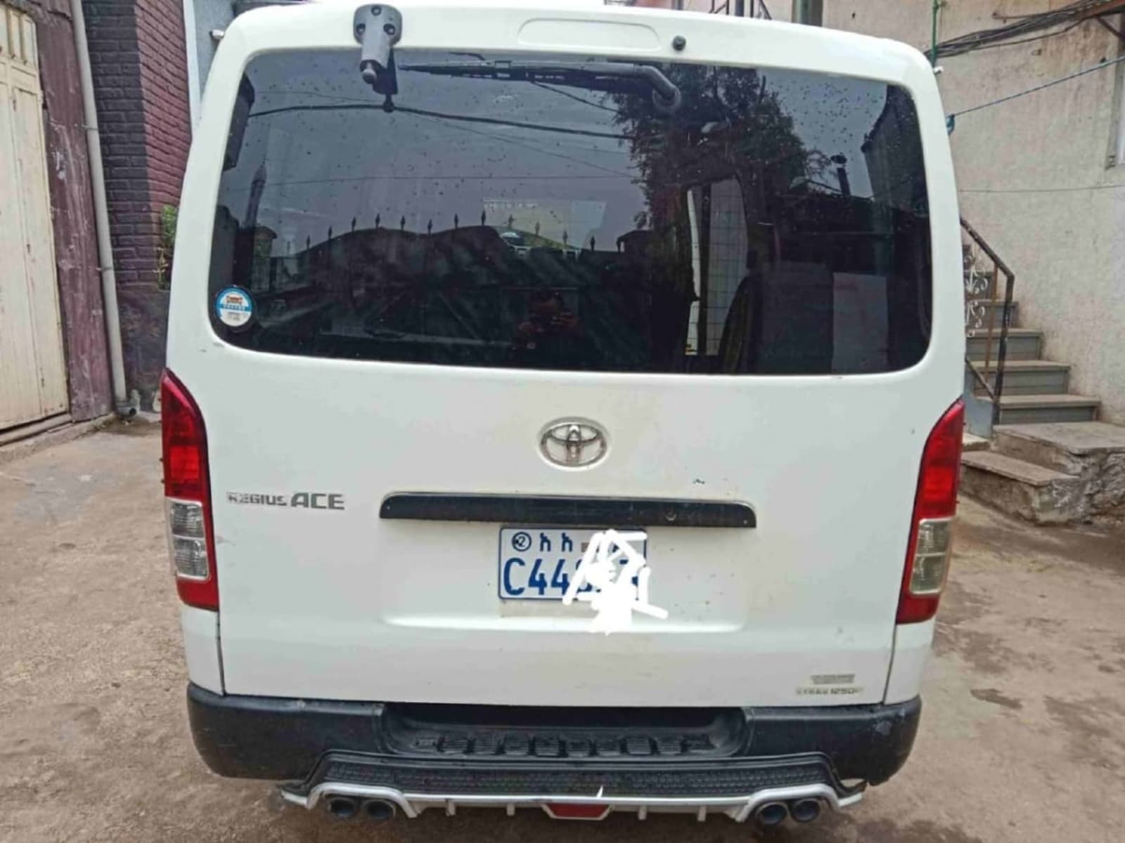 2007 TOYOTA HAICE — photo 2