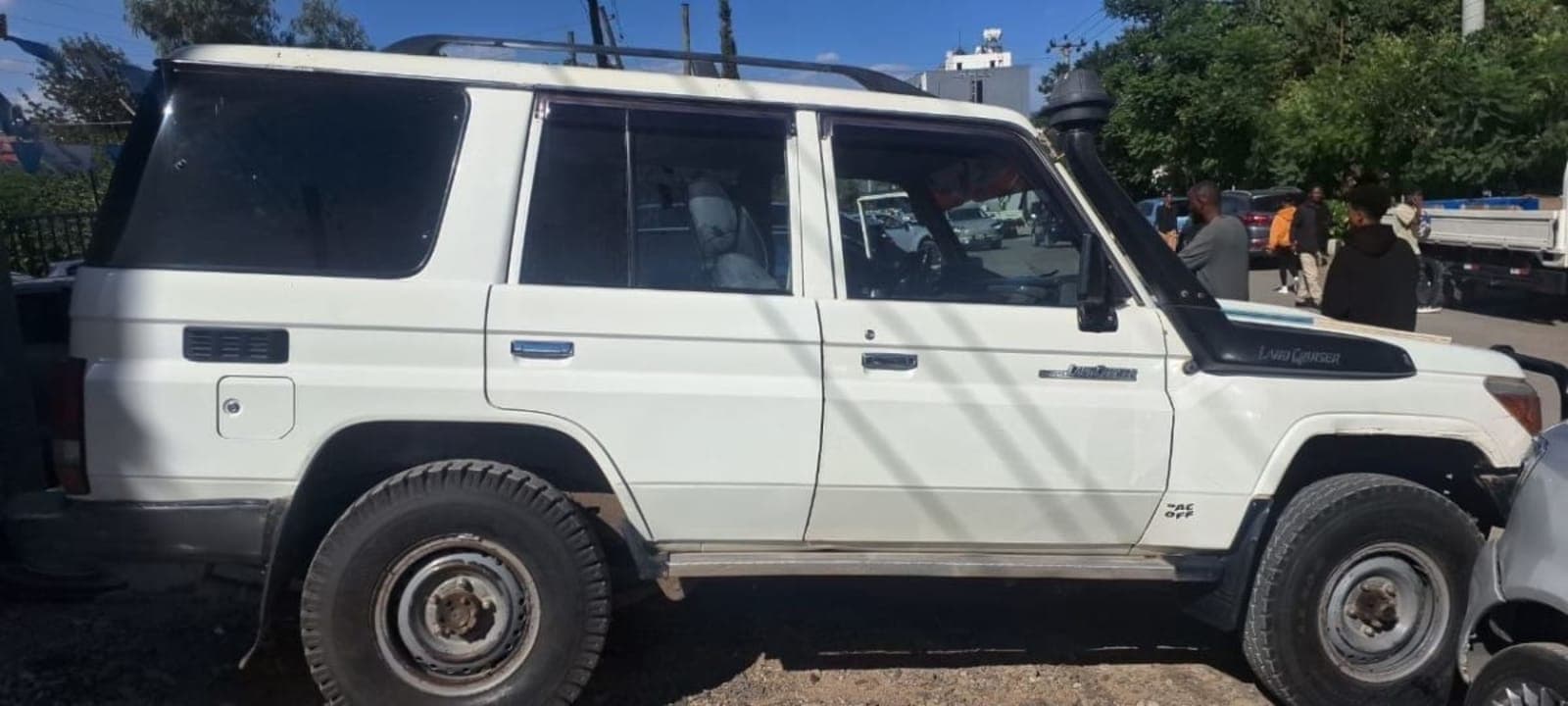2010 Toyota LandCruiser Mark 2 — photo 2