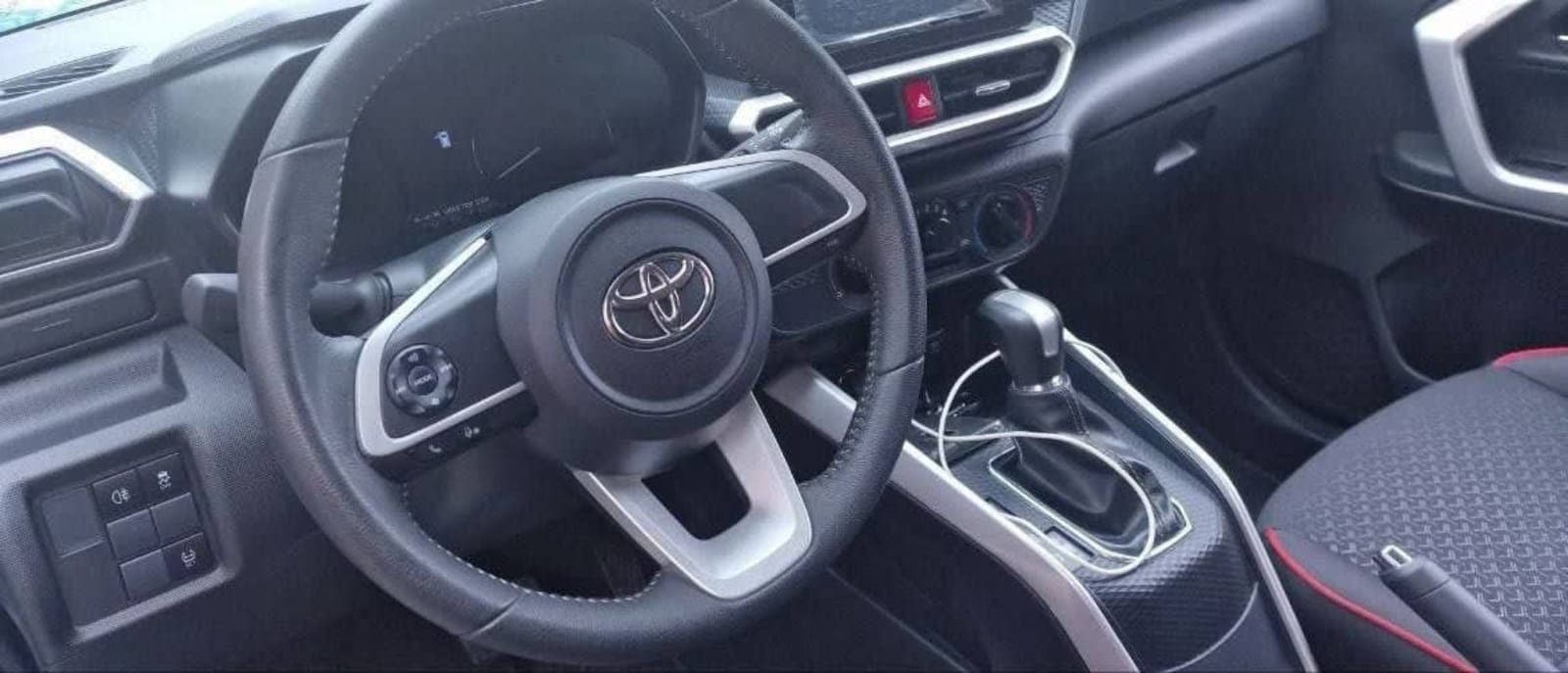 2022 Toyota Raize — photo 4