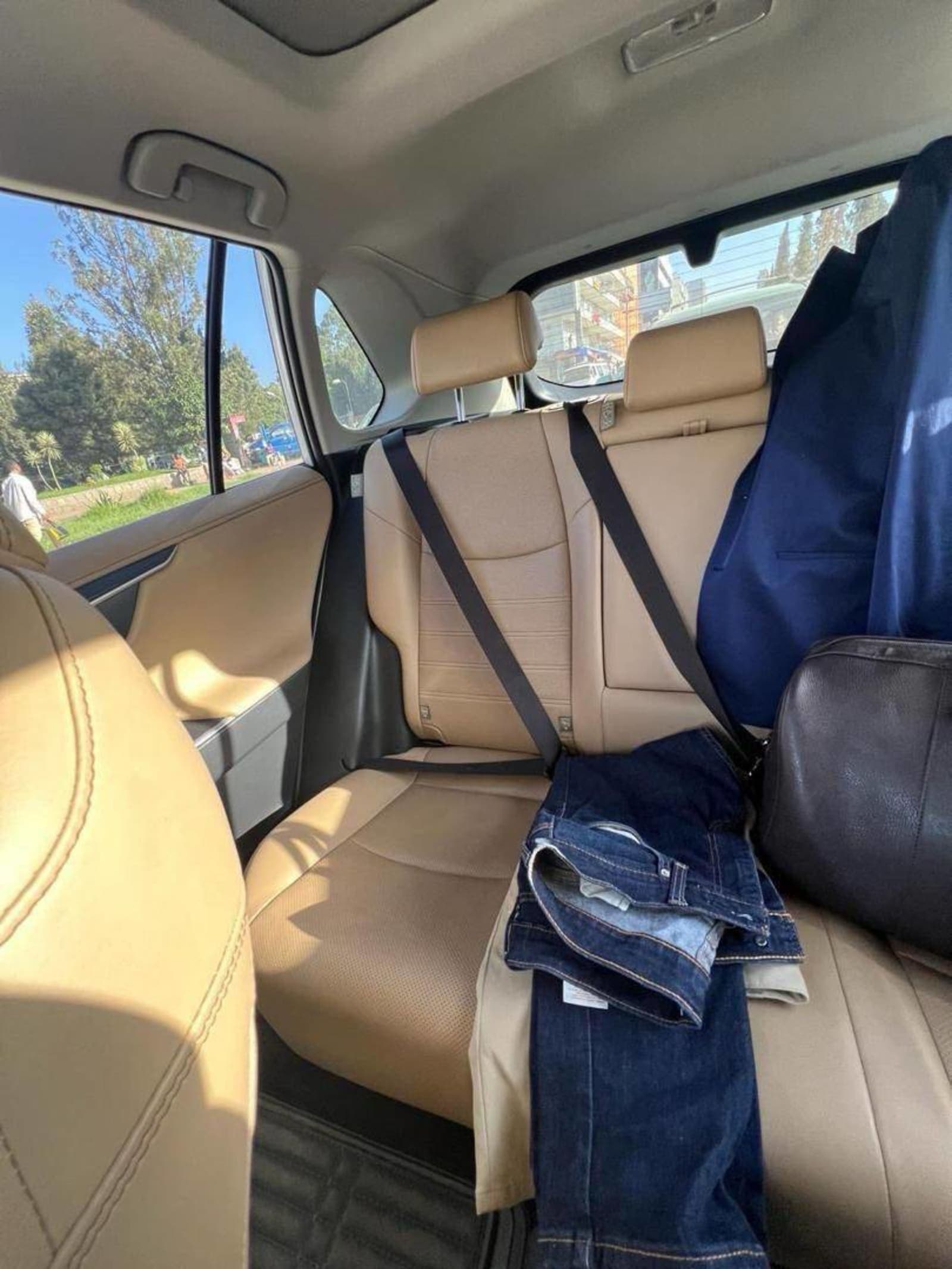 2021 Toyota Rav4 — photo 3