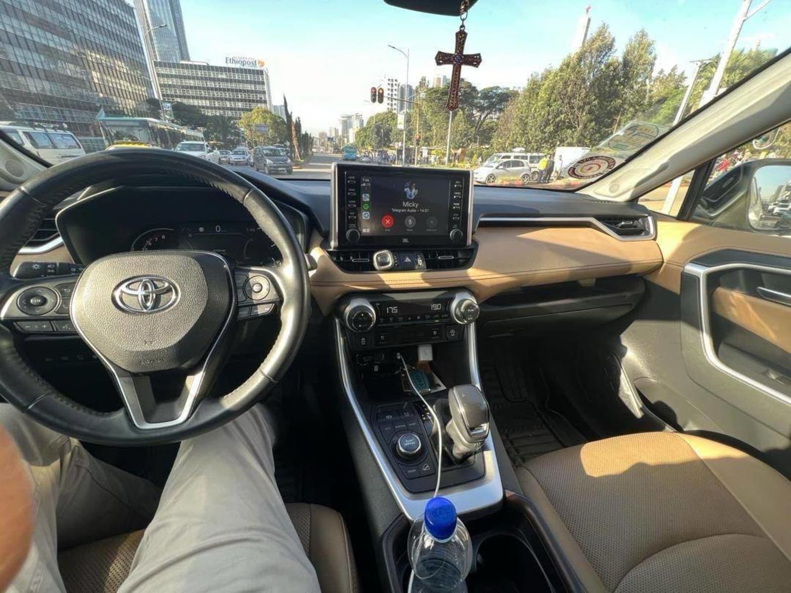 2021 Toyota Rav4 — photo 4