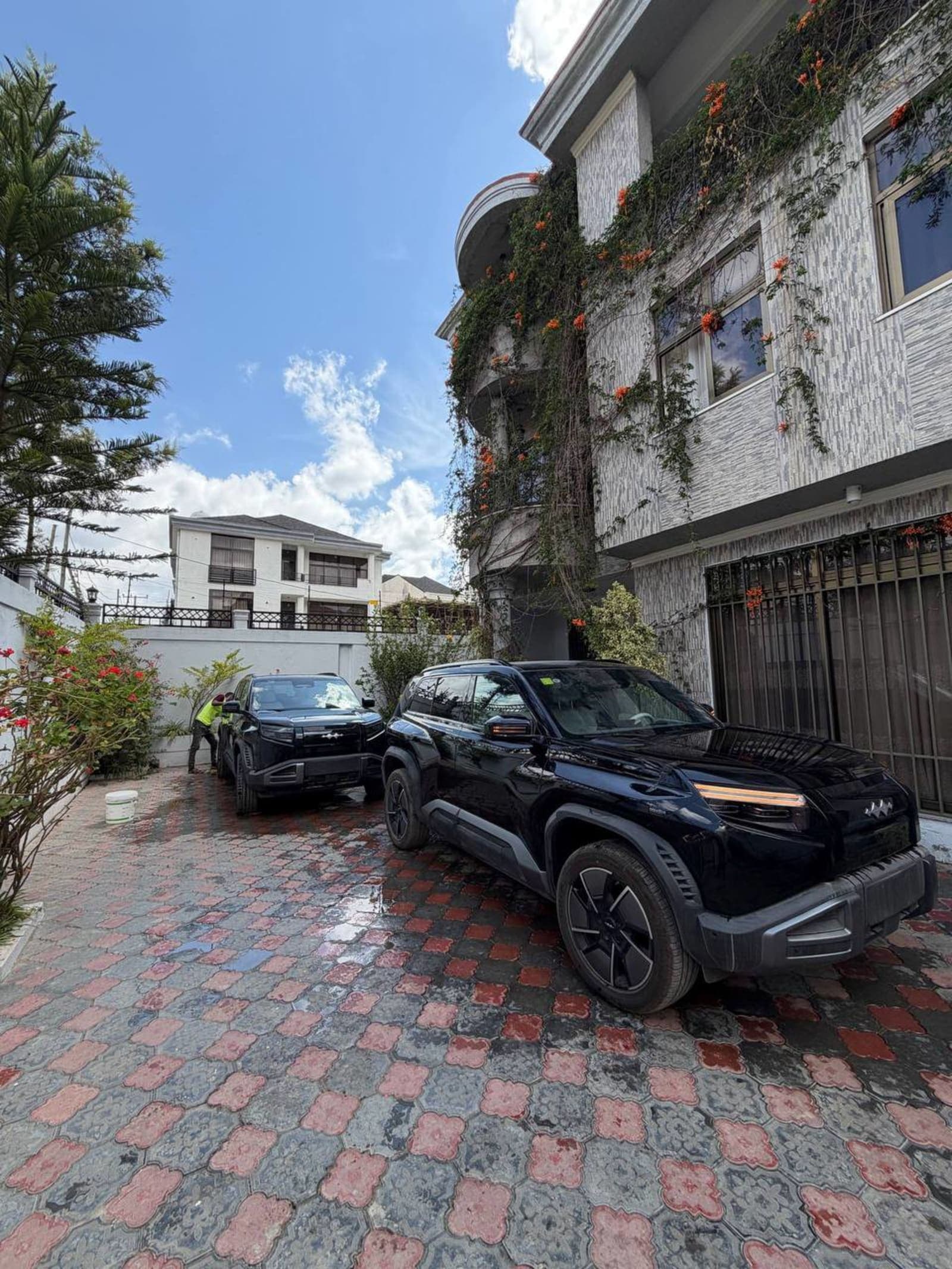 2025 BYD Leopard 03 — photo 4