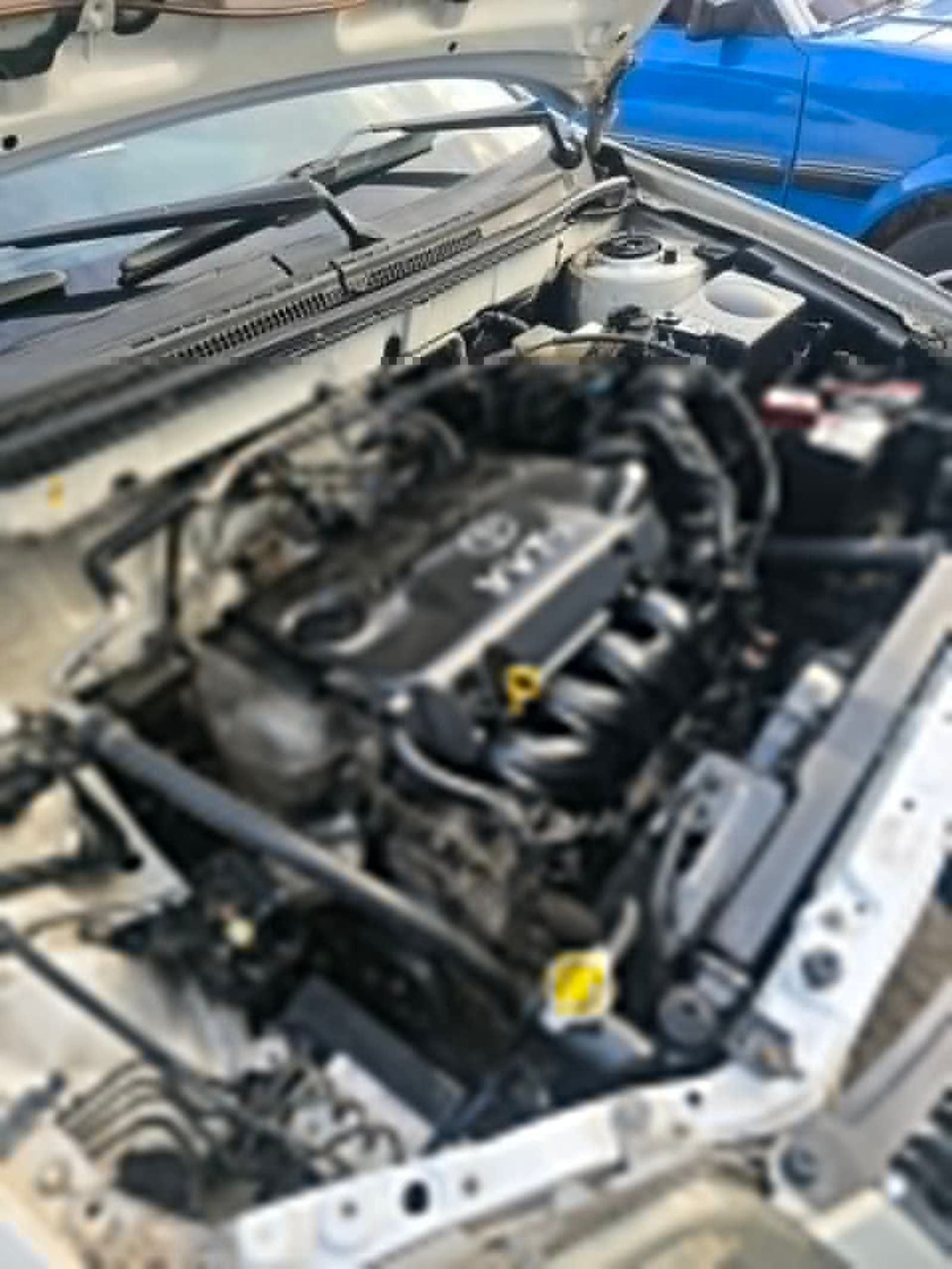 2005 Toyota Corolla — photo 1