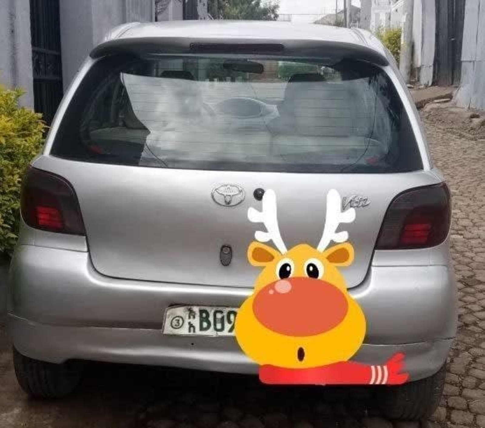 2001 Toyota Vitz — photo 4