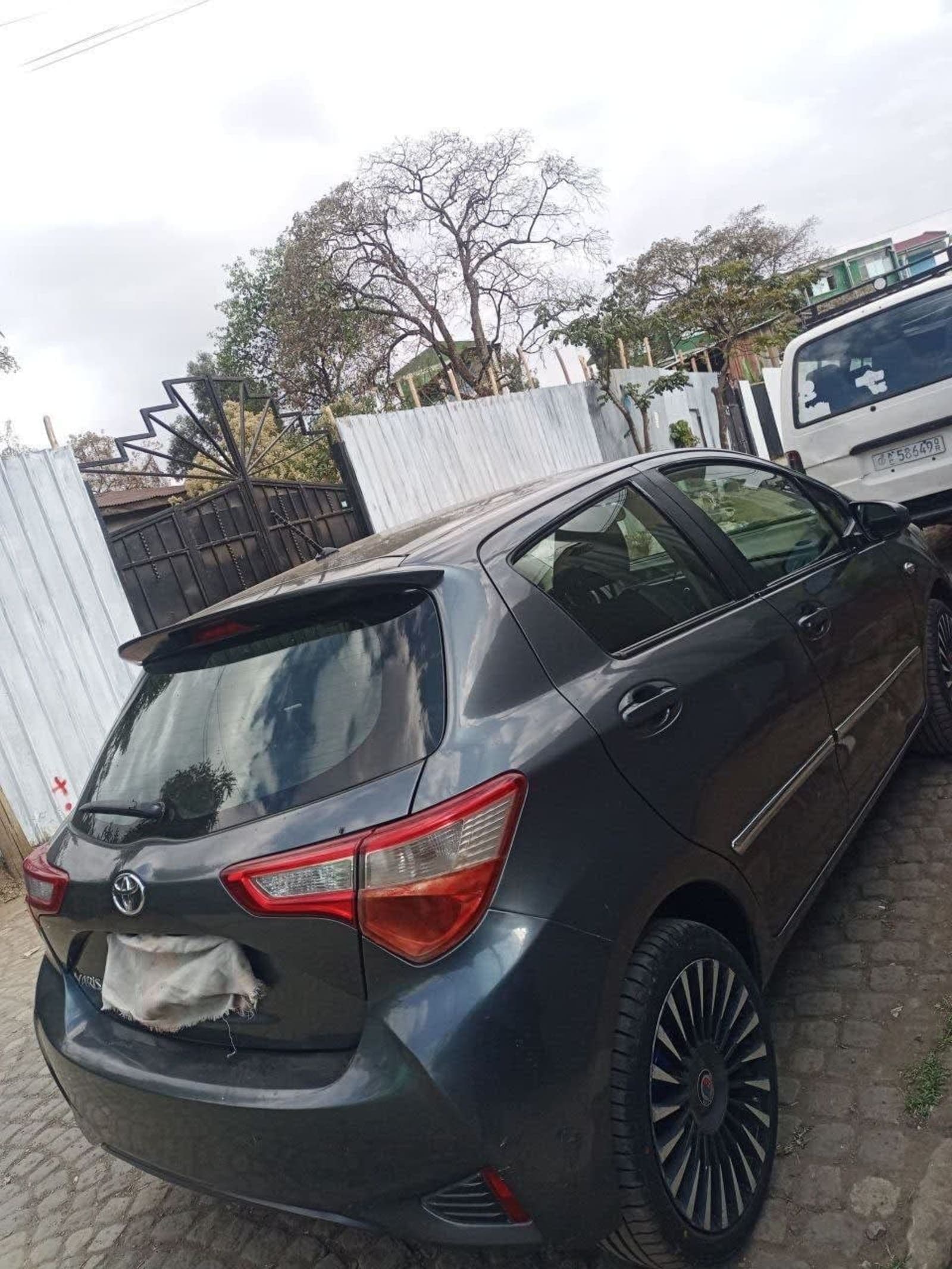 2020 Toyota Yaris kompact — photo 4