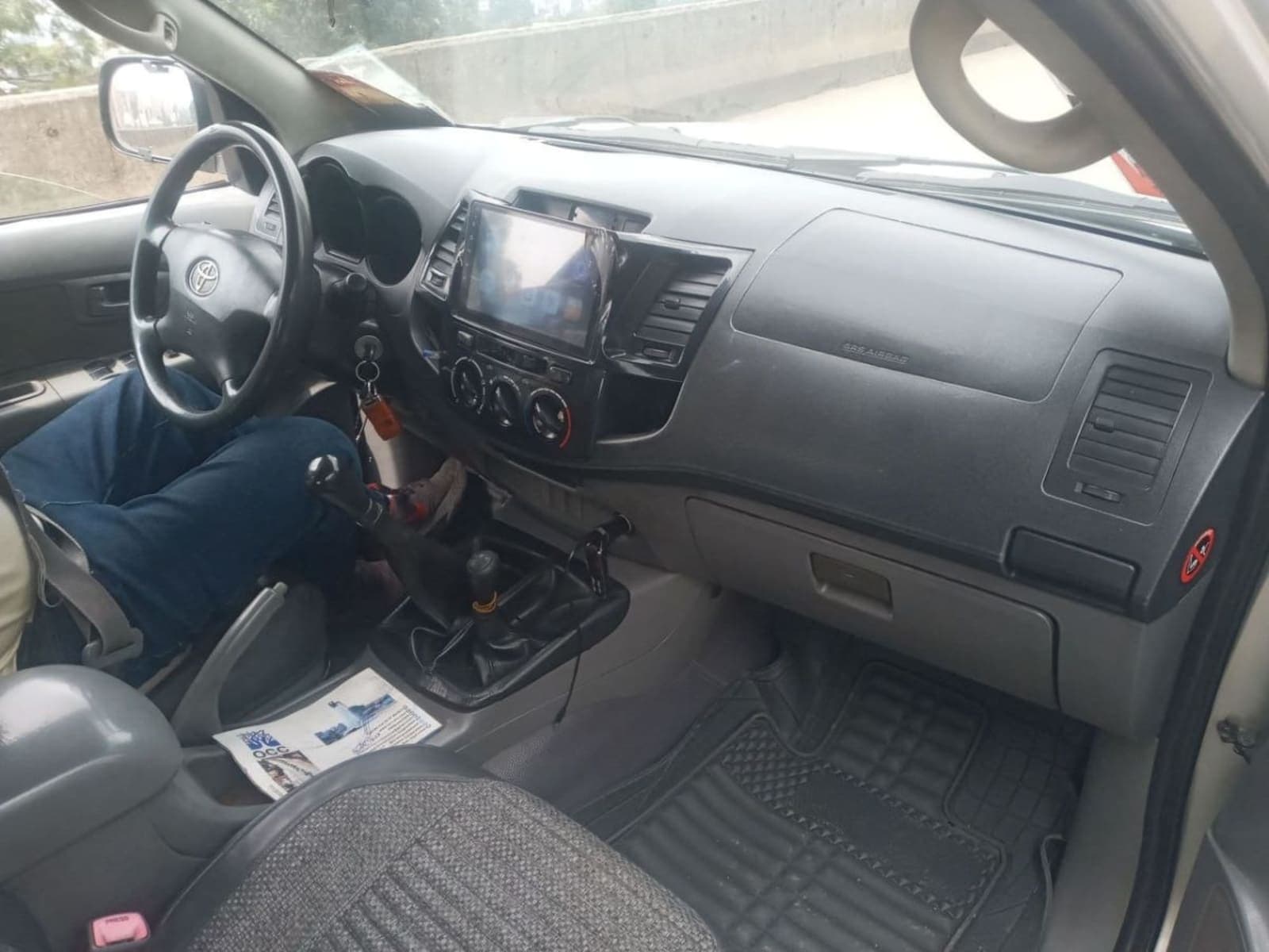 2009 TOYOTA Hilux D4D double Cab — photo 2