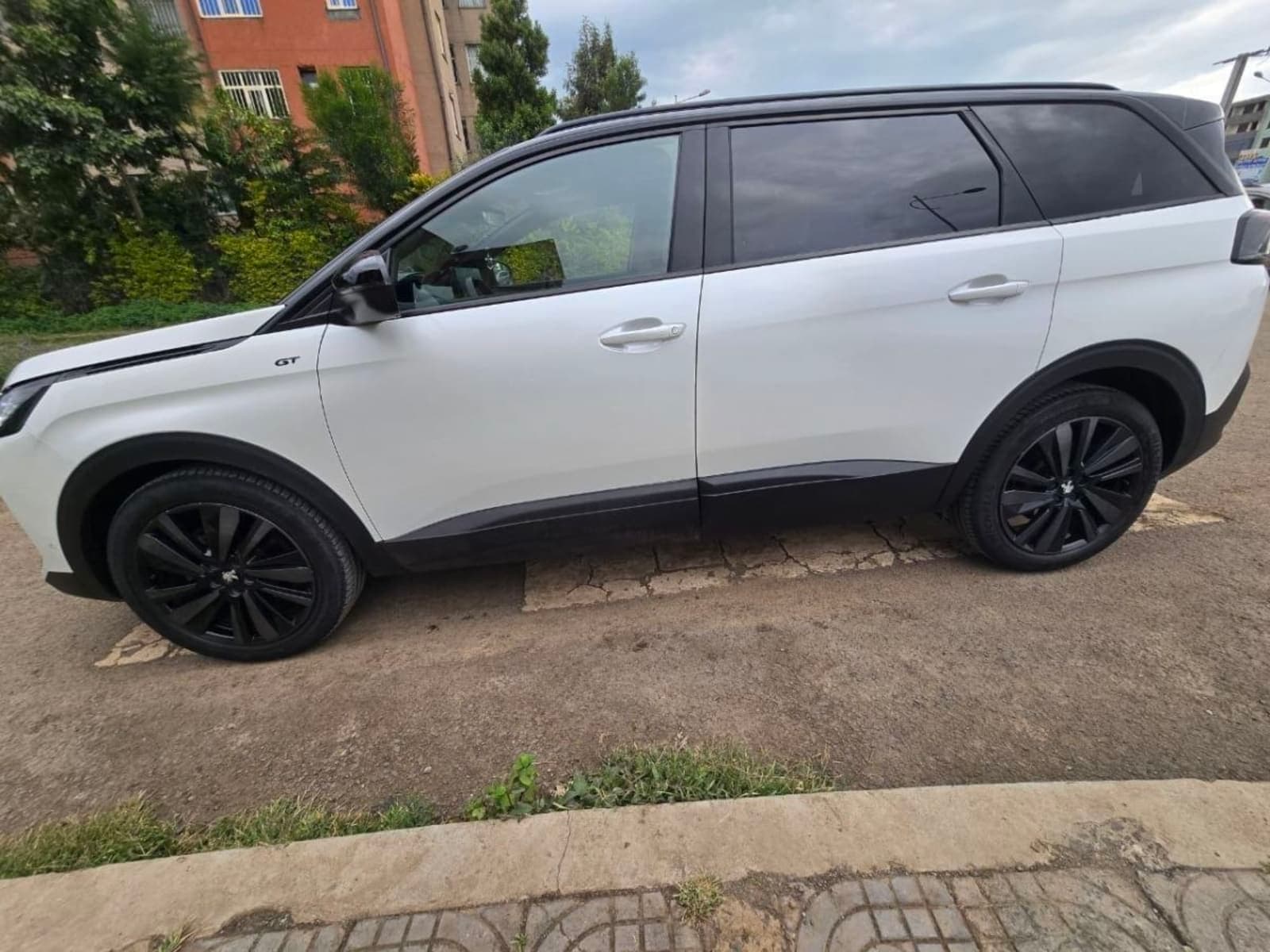 2022 Peugeot 5008 GT-Line