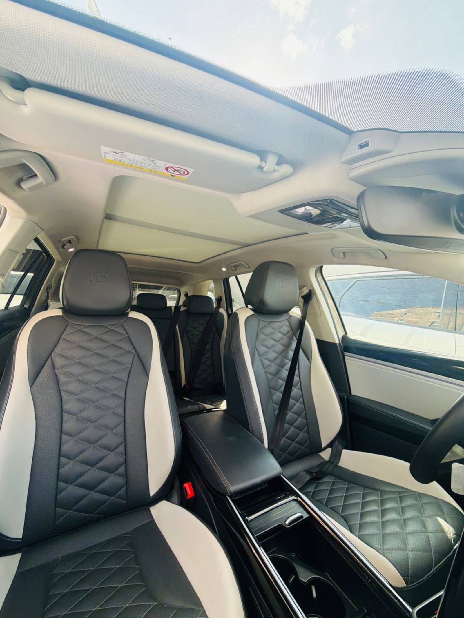 Volkswagen ID.6 Crozz Pro — photo 2