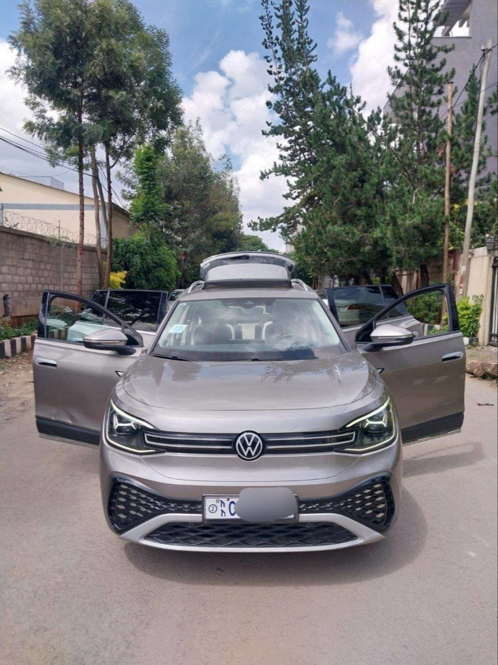 2022 Volkswagen ID.6 crozz Pro — photo 6