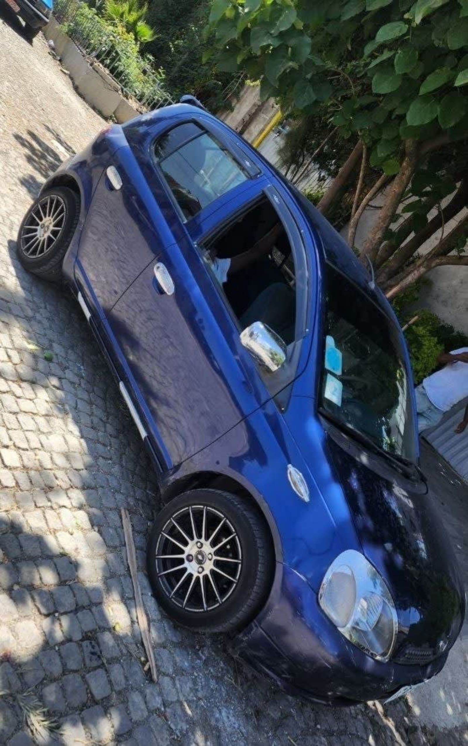 2001 Toyota Vitz — photo 6