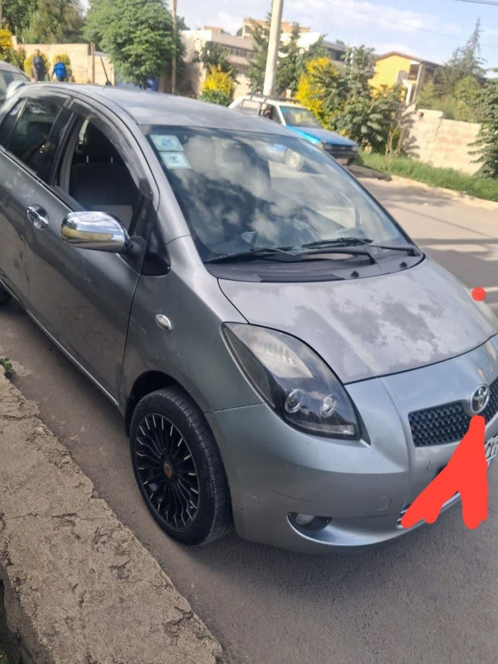 2007 Toyota Yaris Compact — photo 3