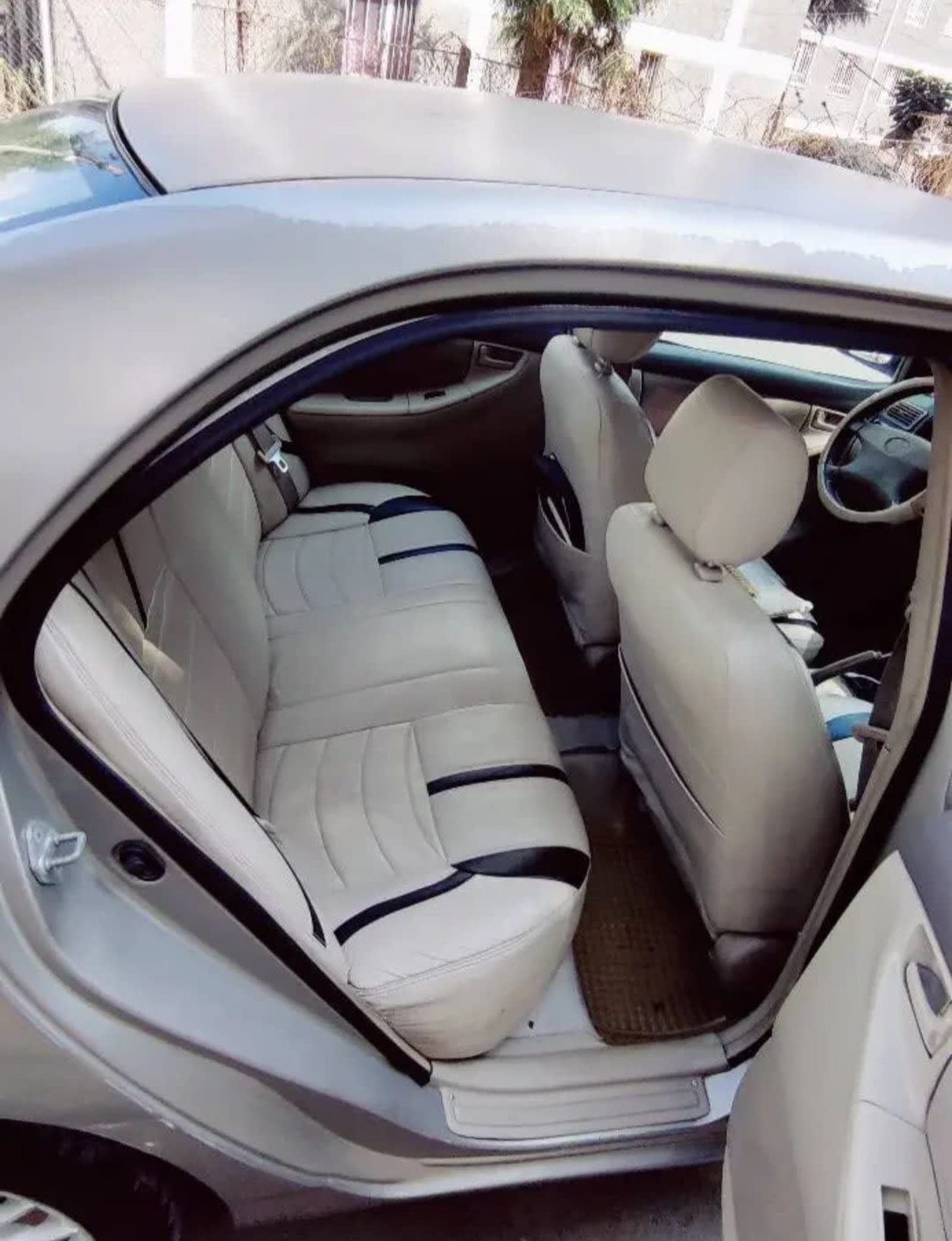 2002 Toyota Corolla — photo 4