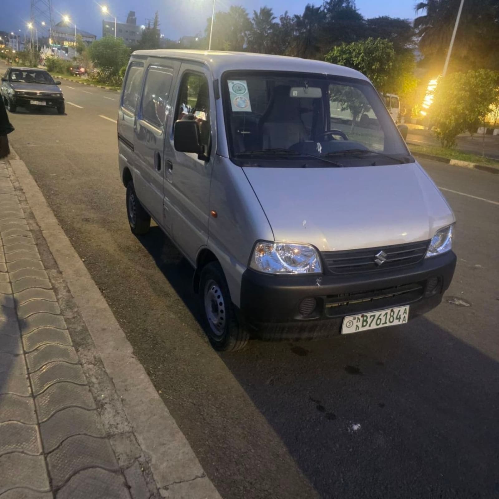 2024 Suzuki EECO Carry — photo 5