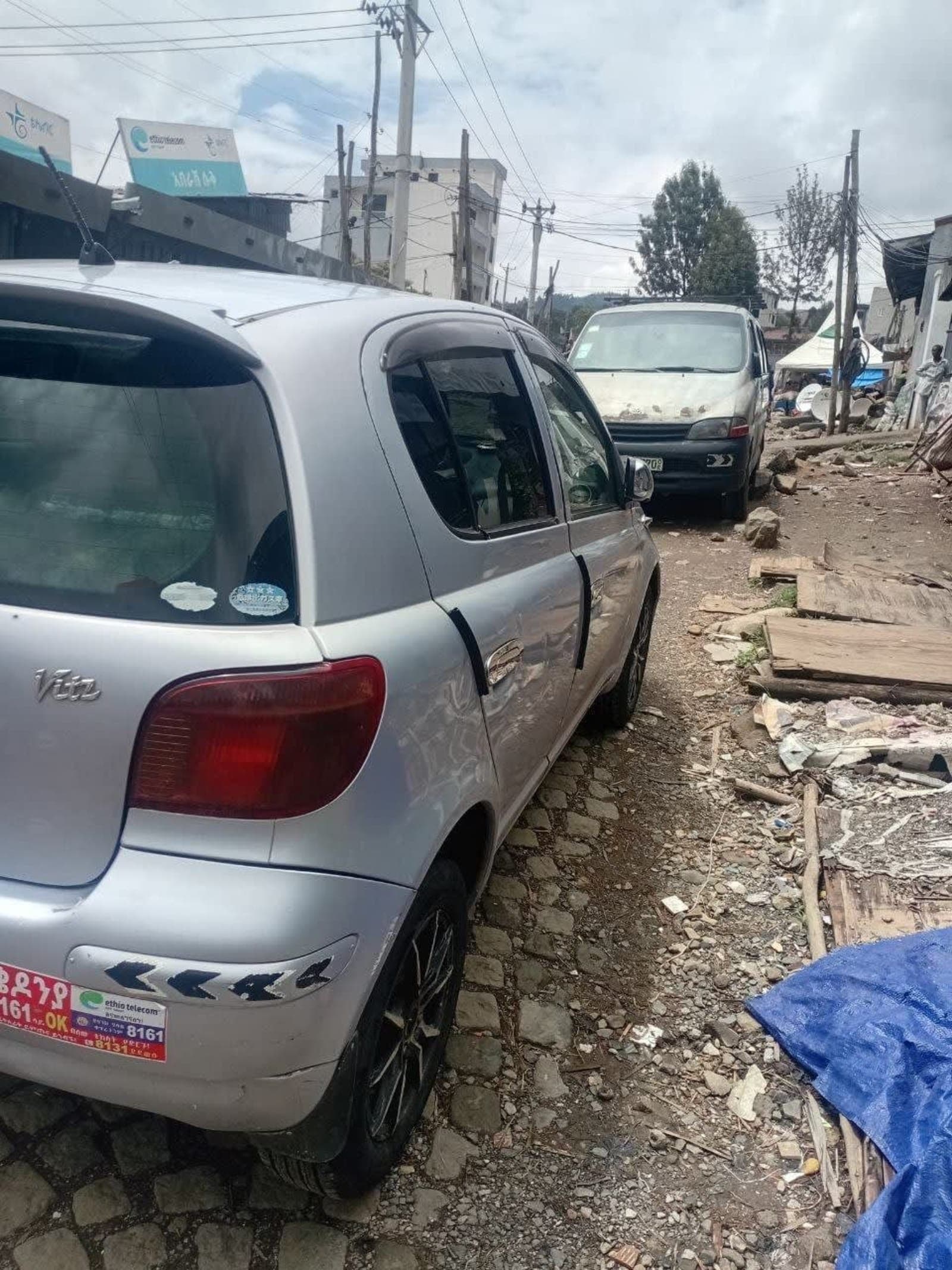 2004 Toyota Vitz — photo 5