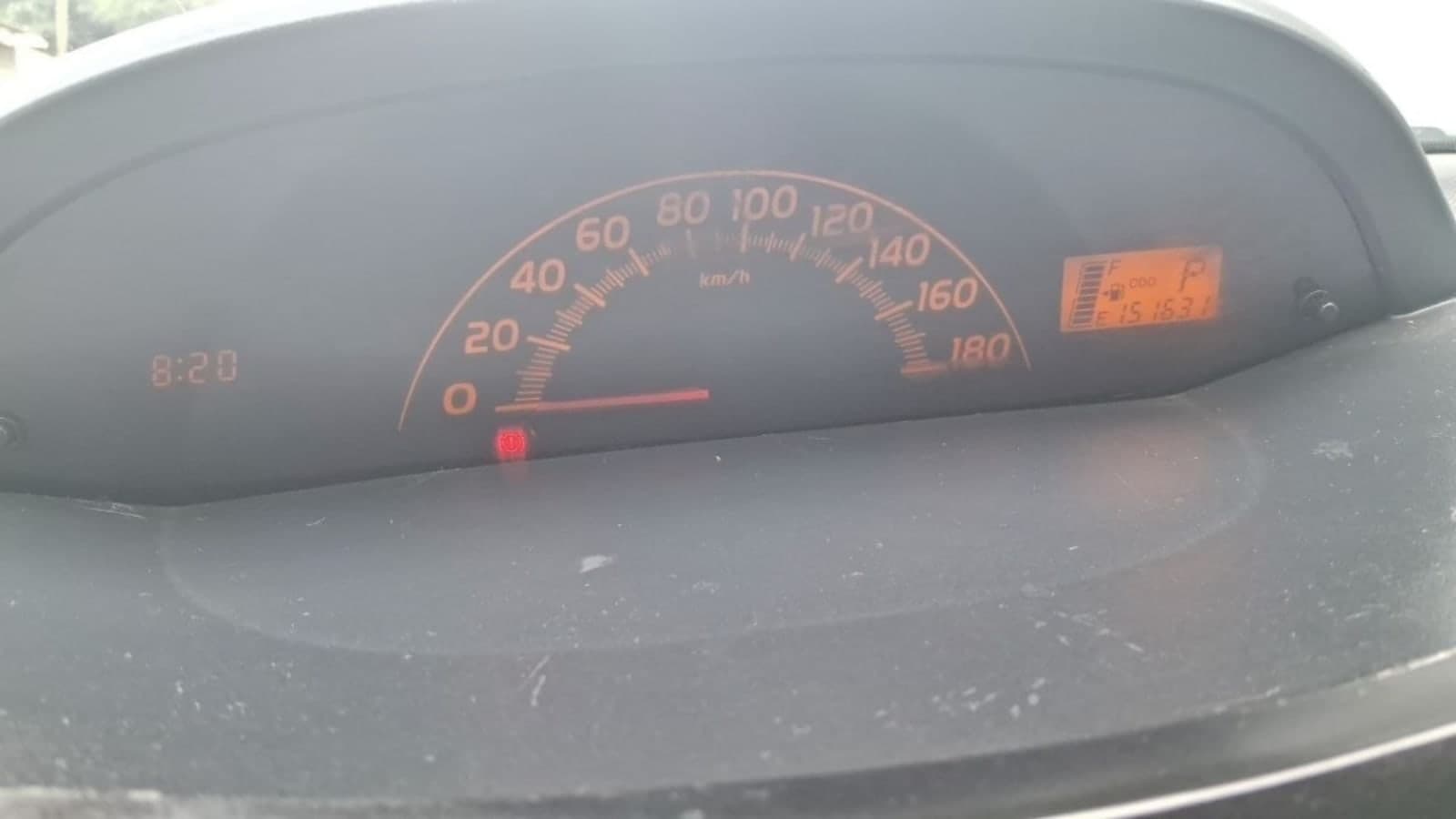 2010 Toyota Yaris Compact — photo 4