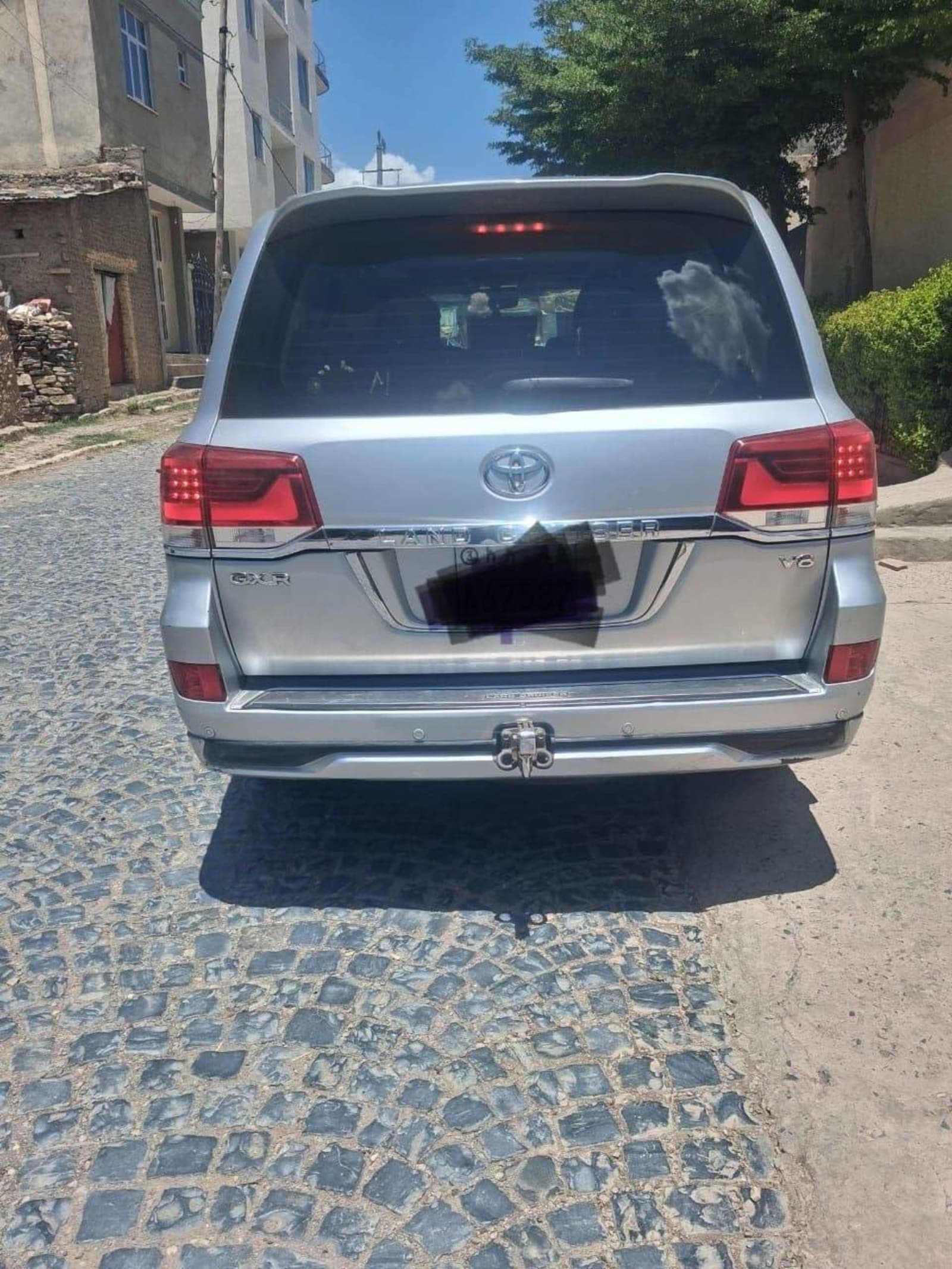 2019 Toyota Landcruiser V8 โ photo 2