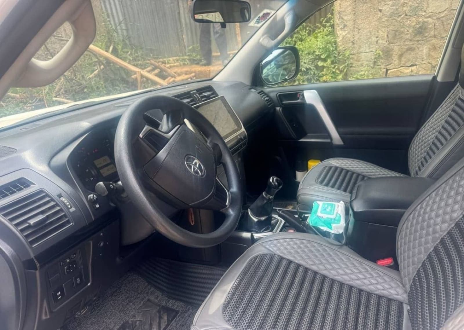 2018 Toyota Land Cruiser Prado — photo 6