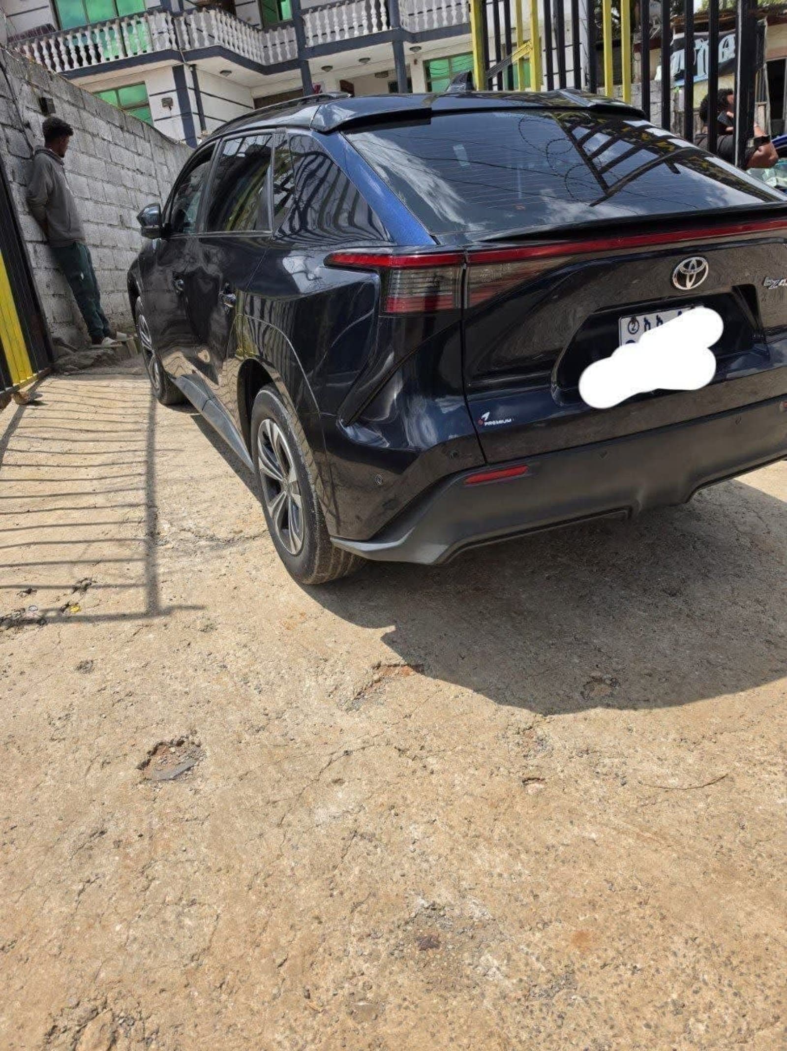 2023 Toyota BZ4X EV — photo 1