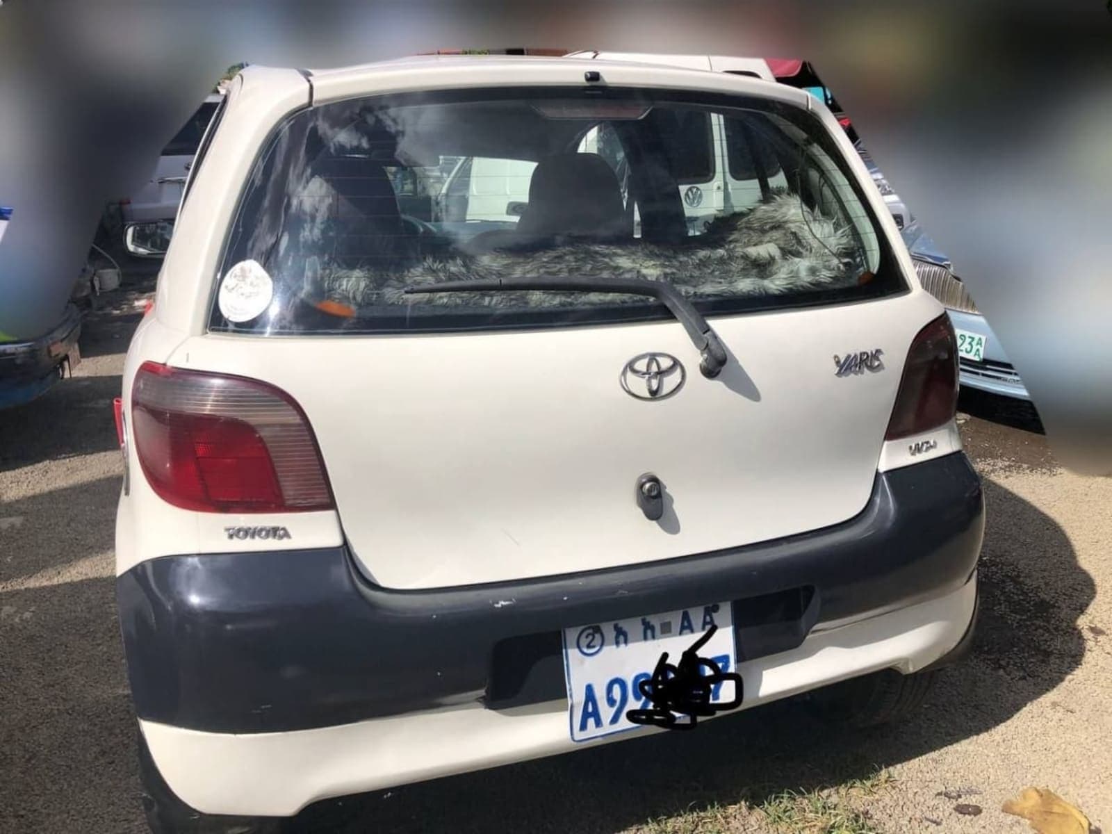 2002 Toyota Vitz Yaris — photo 4