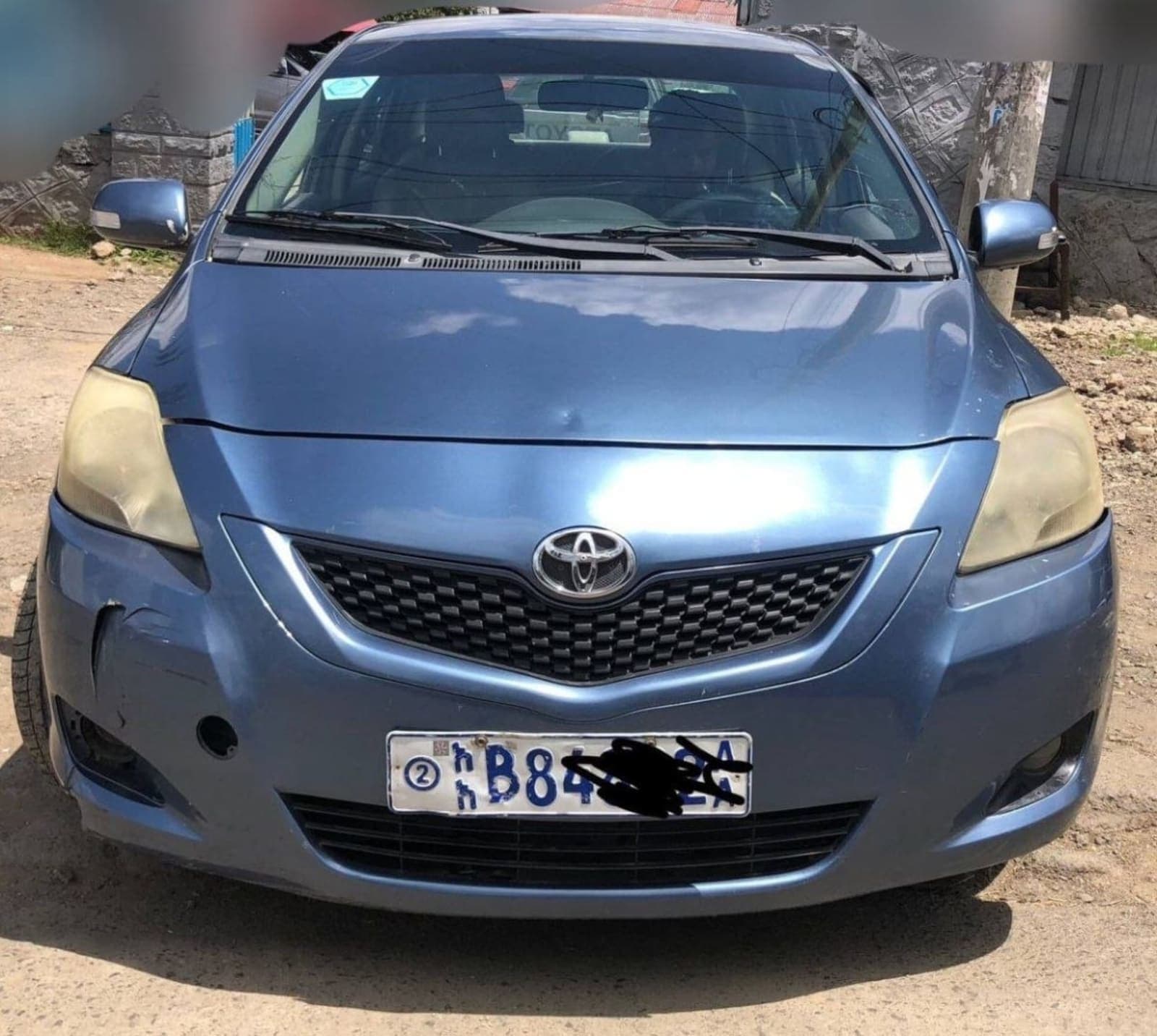 2011 Toyota Yaris Belta — photo 5
