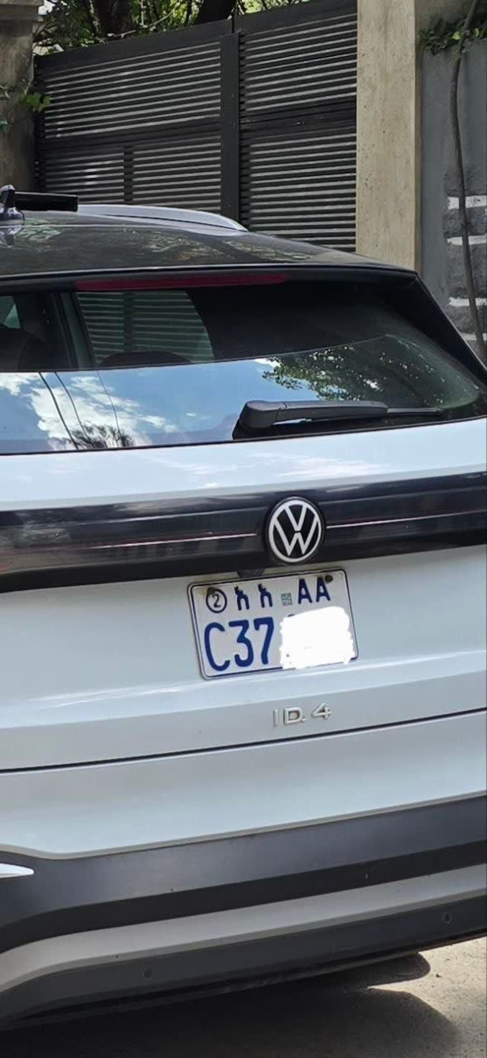 2022 Volkswagen ID.4 Pro X โ photo 2