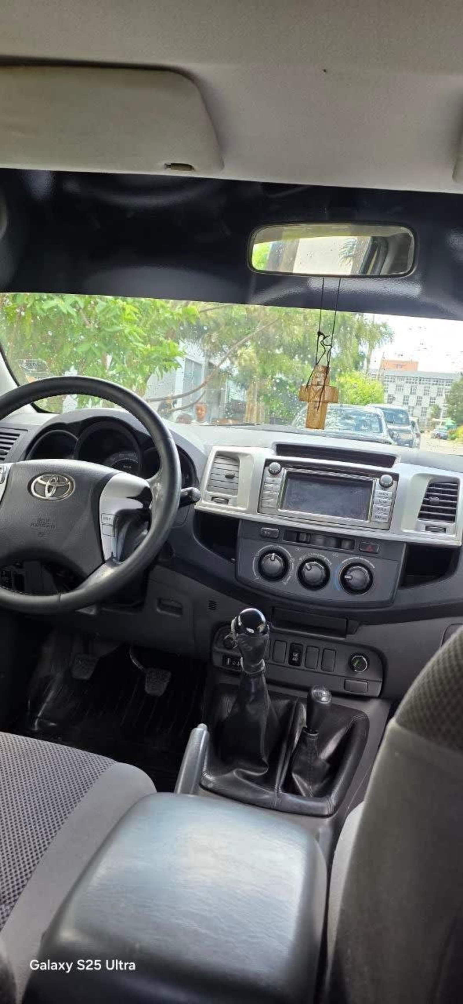 2012 Toyota Hilux X cab — photo 6