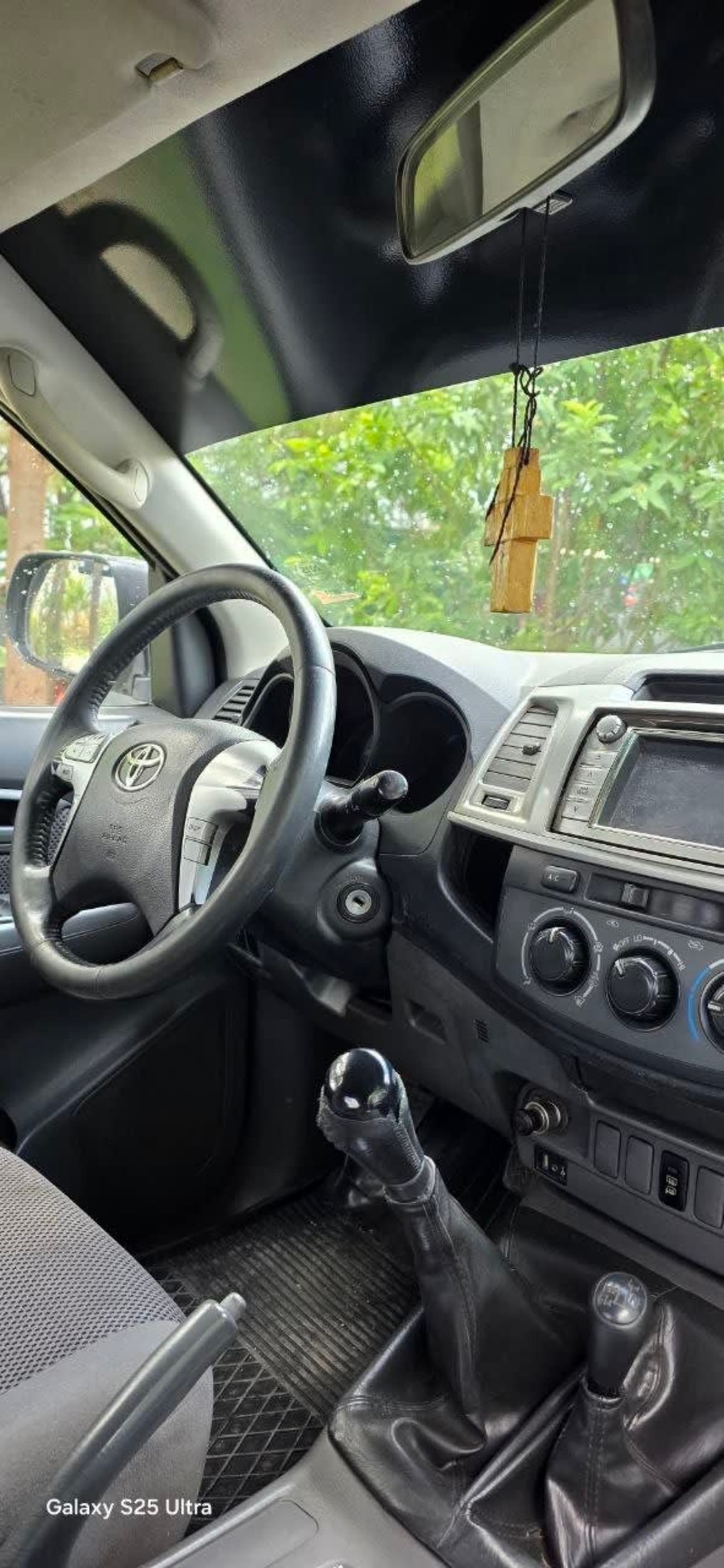 2012 Toyota Hilux X cab — photo 7
