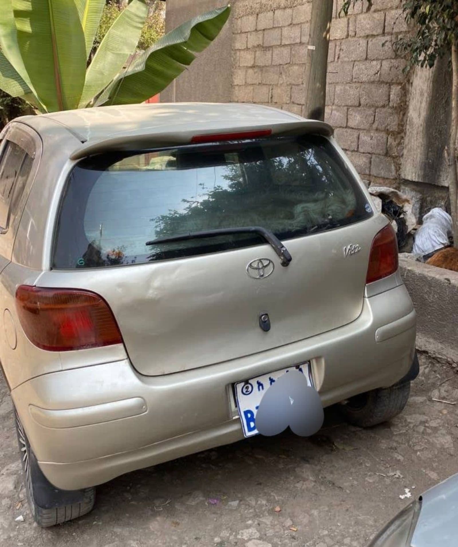 2002 Toyota Vitz — photo 3