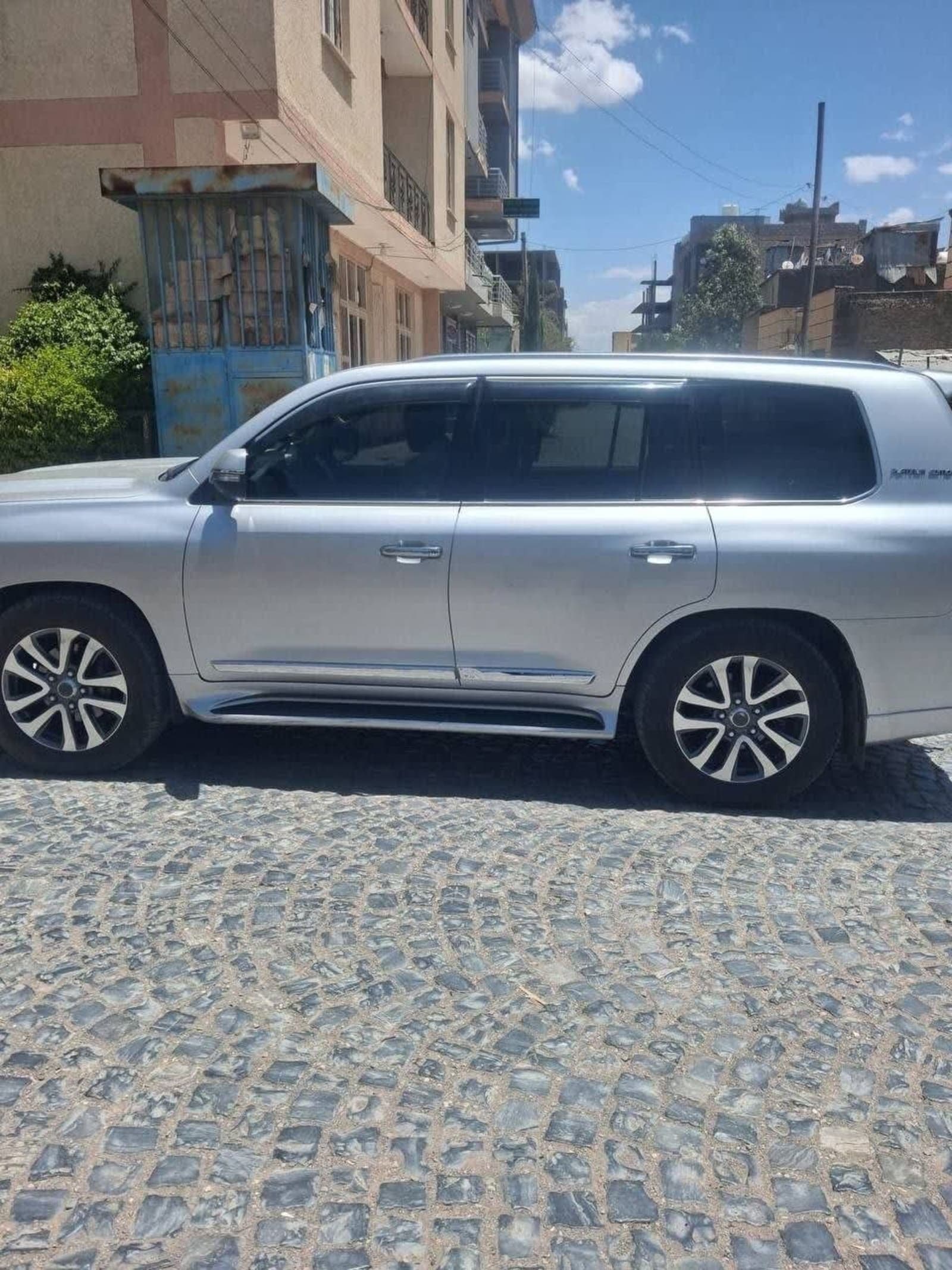 2019 Toyota Landcruiser G-XR — photo 5