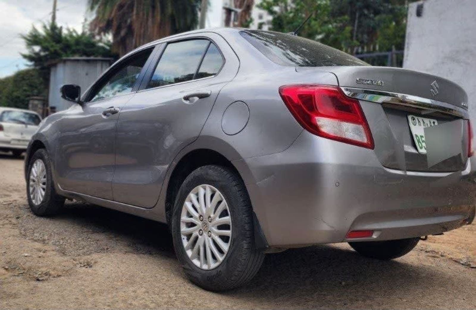 2022 Suzuki Dezair — photo 2