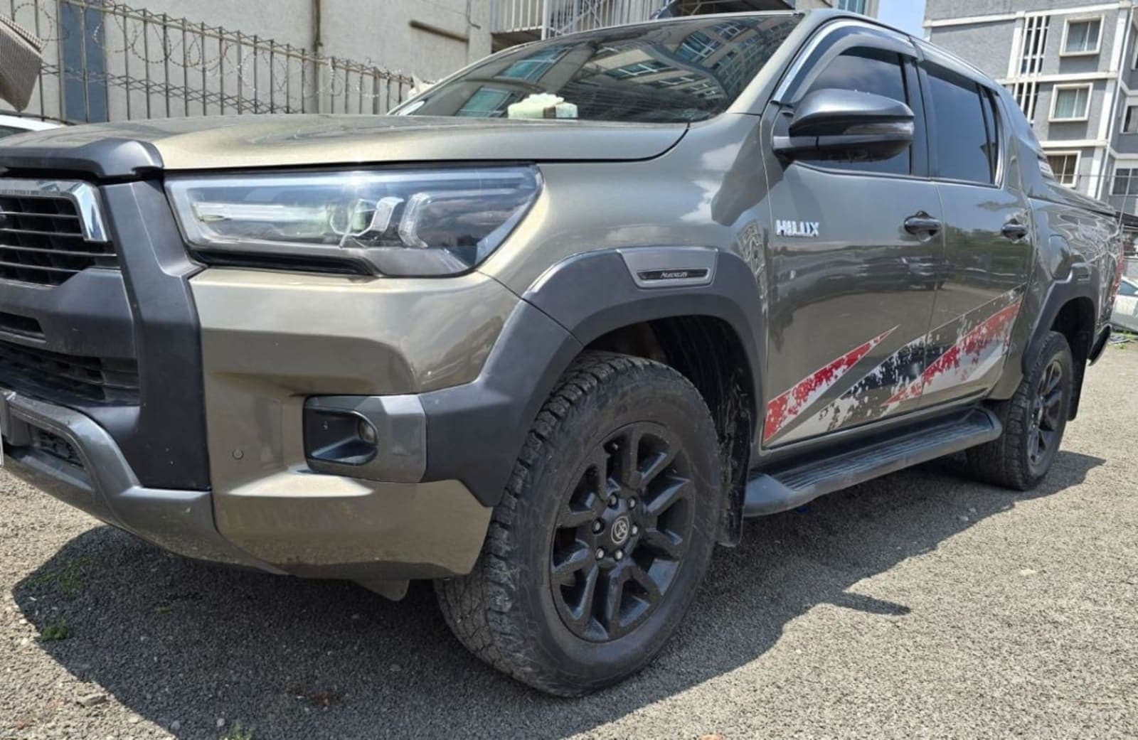 2022 Toyota Hilux Adventure — photo 7