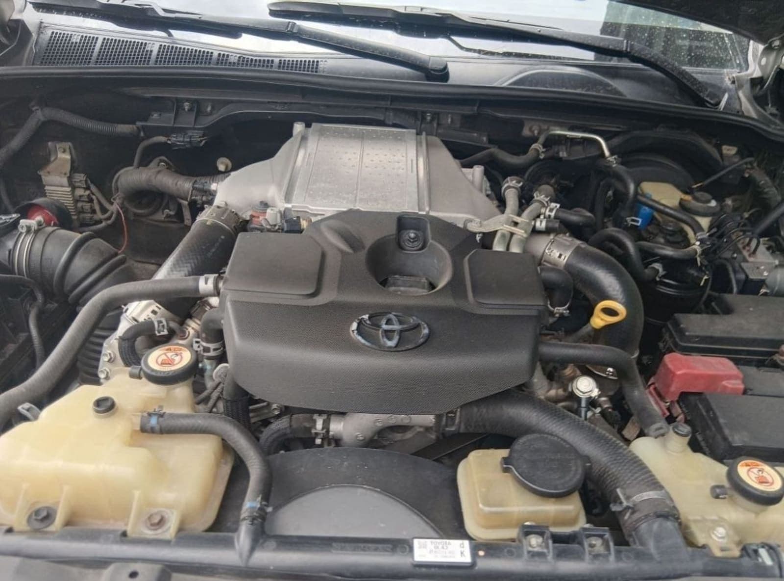 2020 TOYOTA HILUX