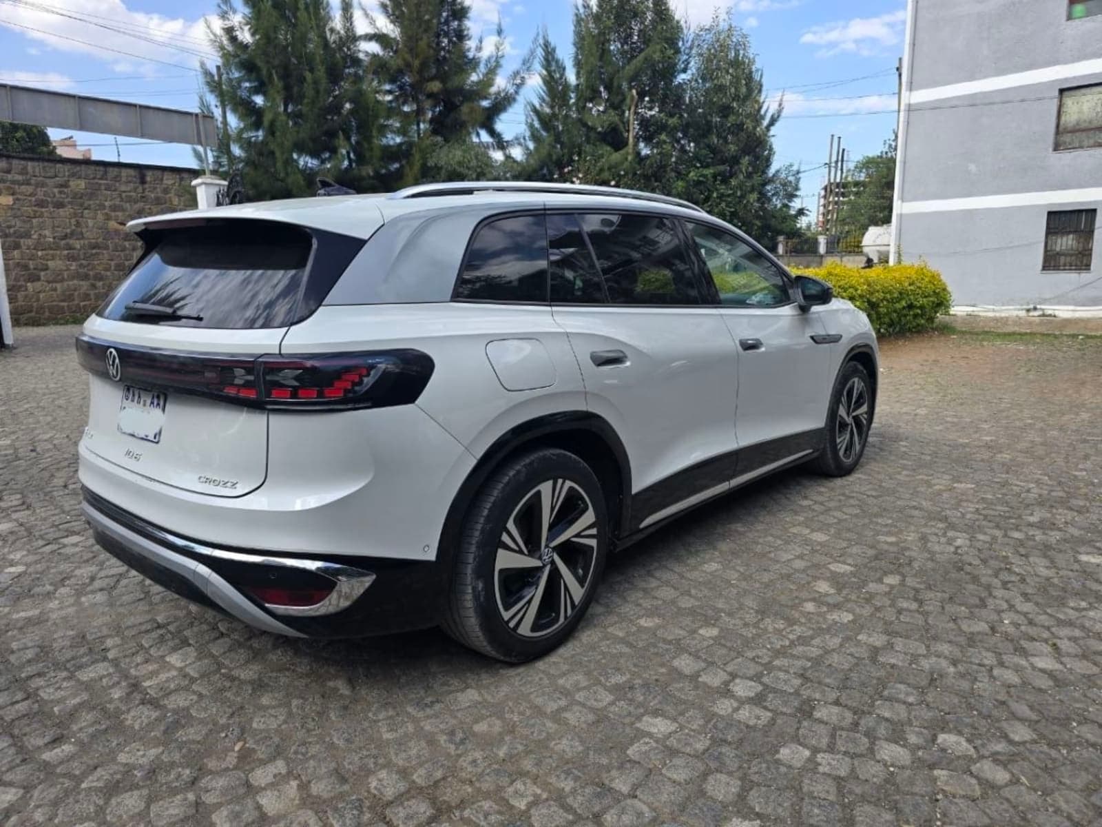 2024 VOLKSWAGEN ID.6 Crozz Pro EV