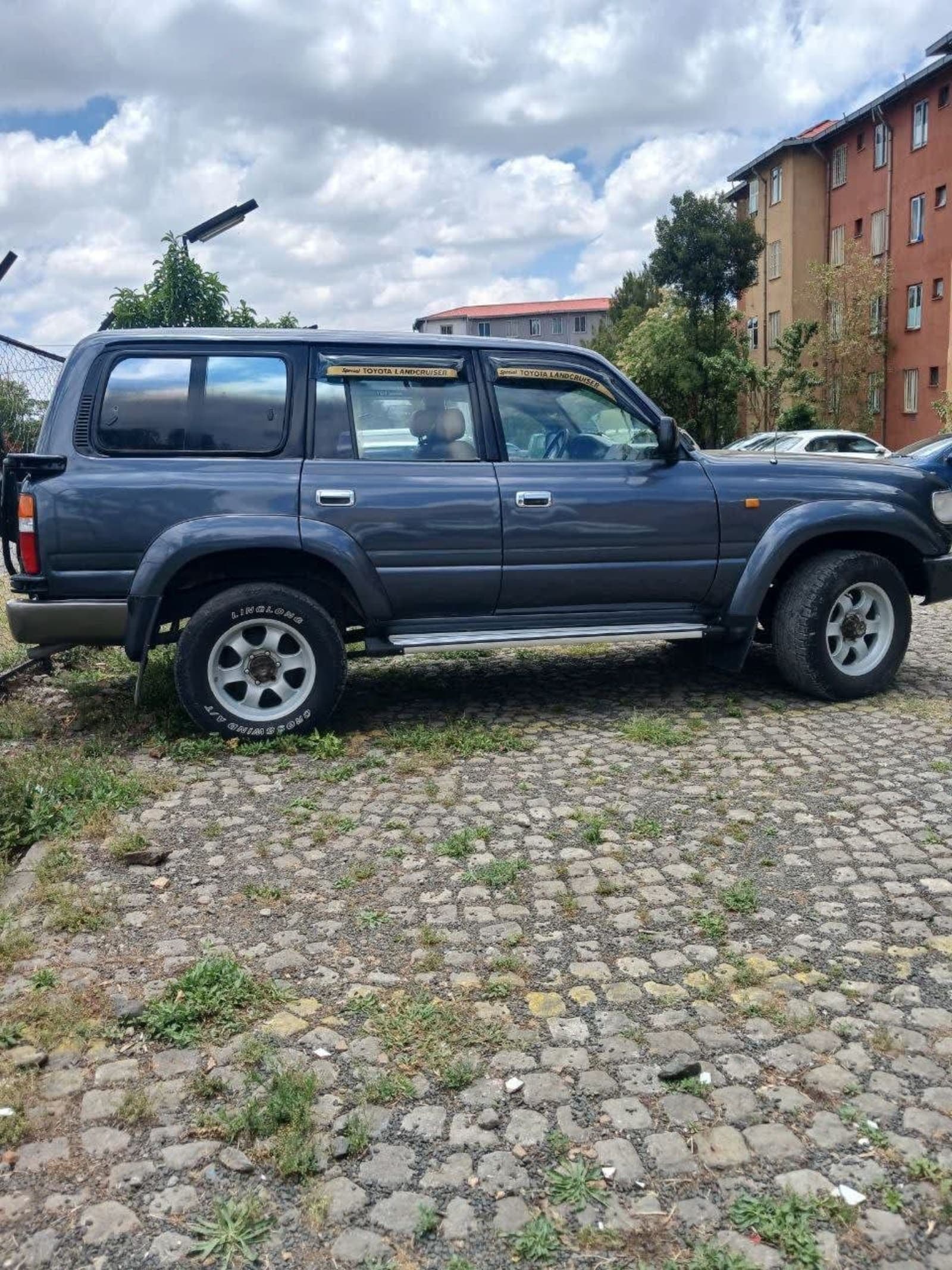 1998 Toyota Cobreza — photo 4