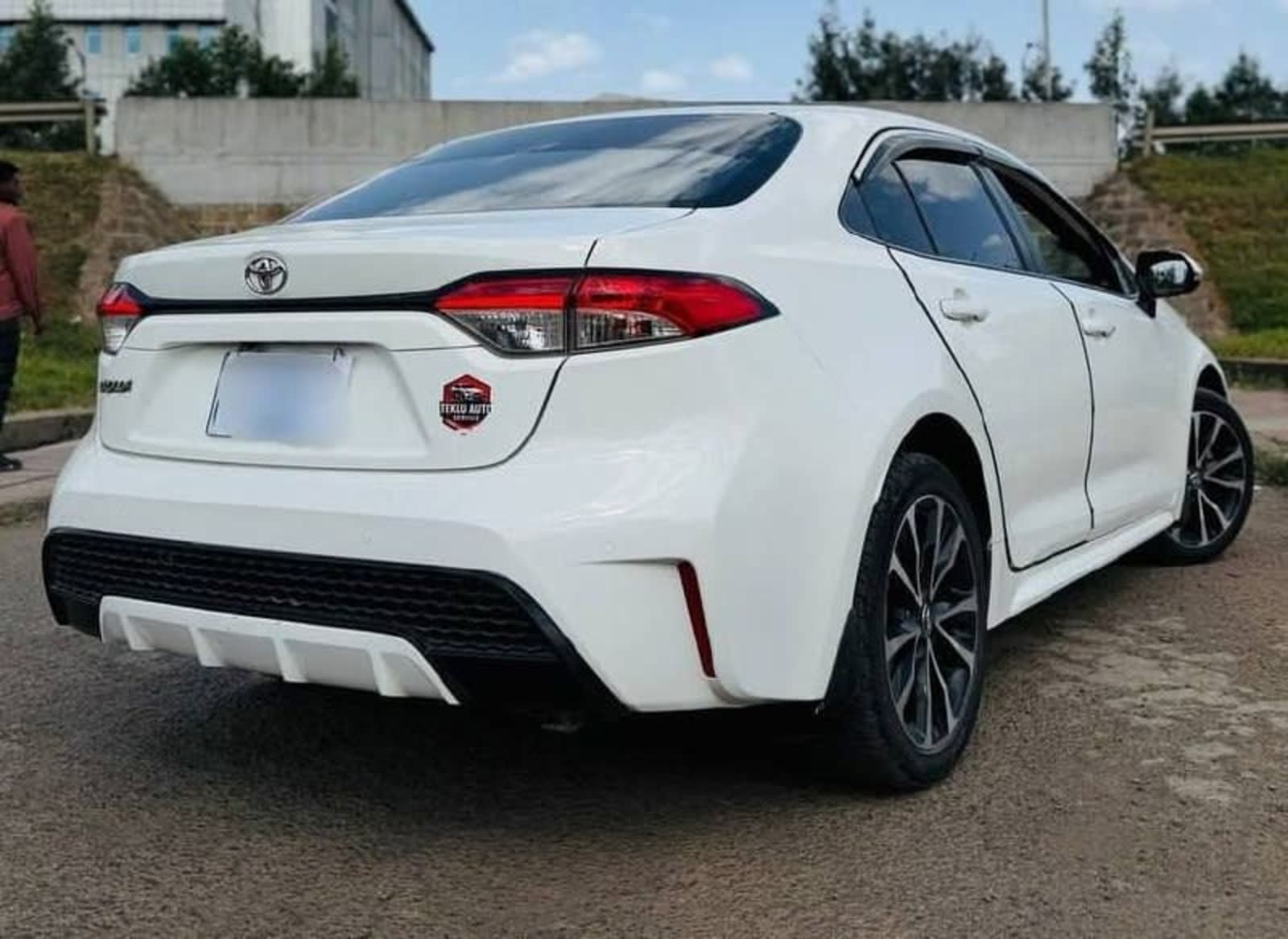 2022 Toyota Corolla D4-T — photo 2