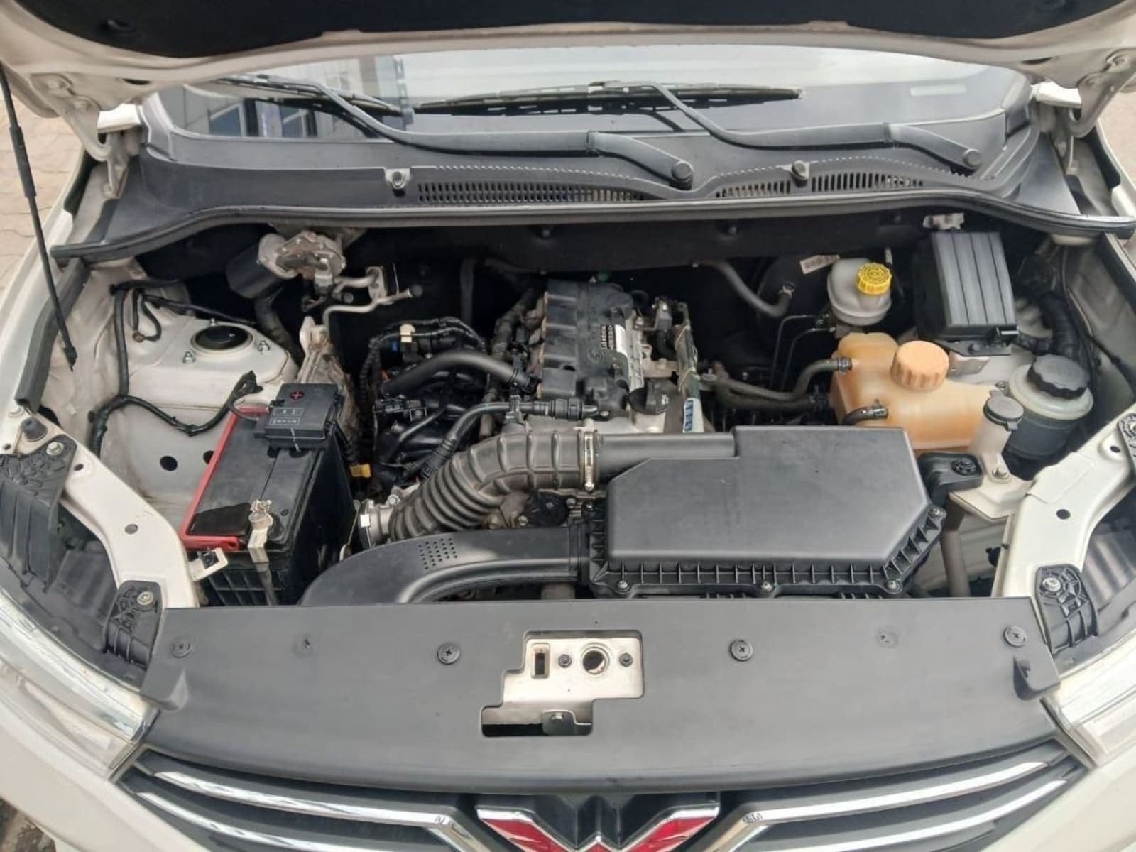 2023 Wuling Hongguang S — photo 3