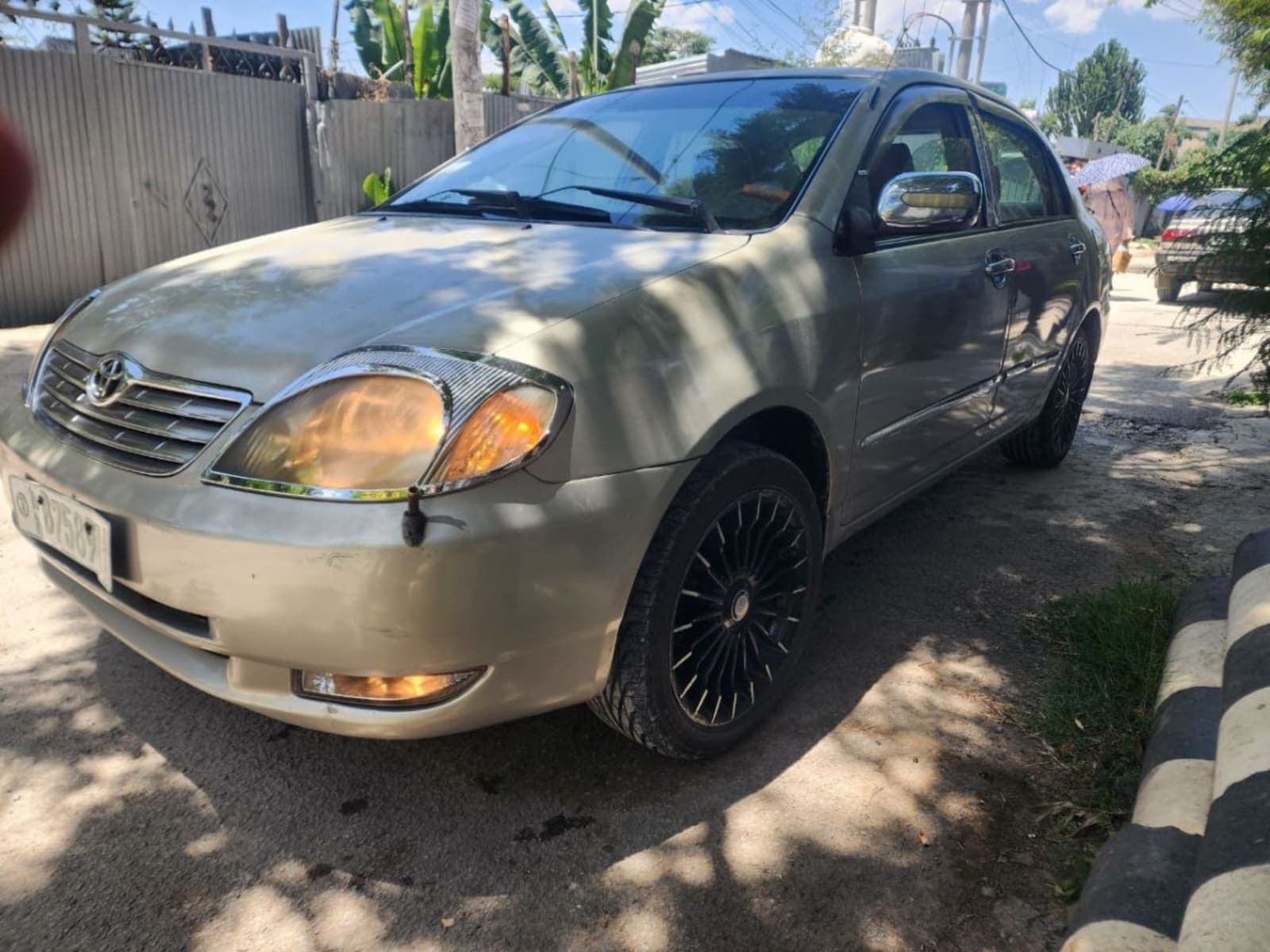 2003 Toyota corolla — photo 2