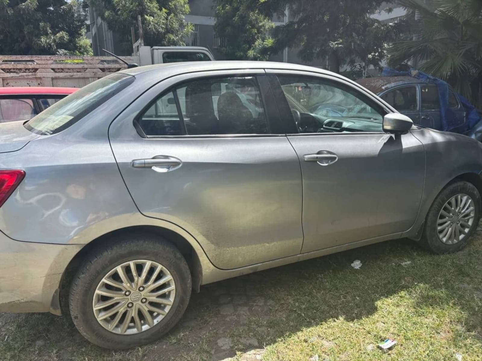 2022 Suzuki Dzire — photo 2