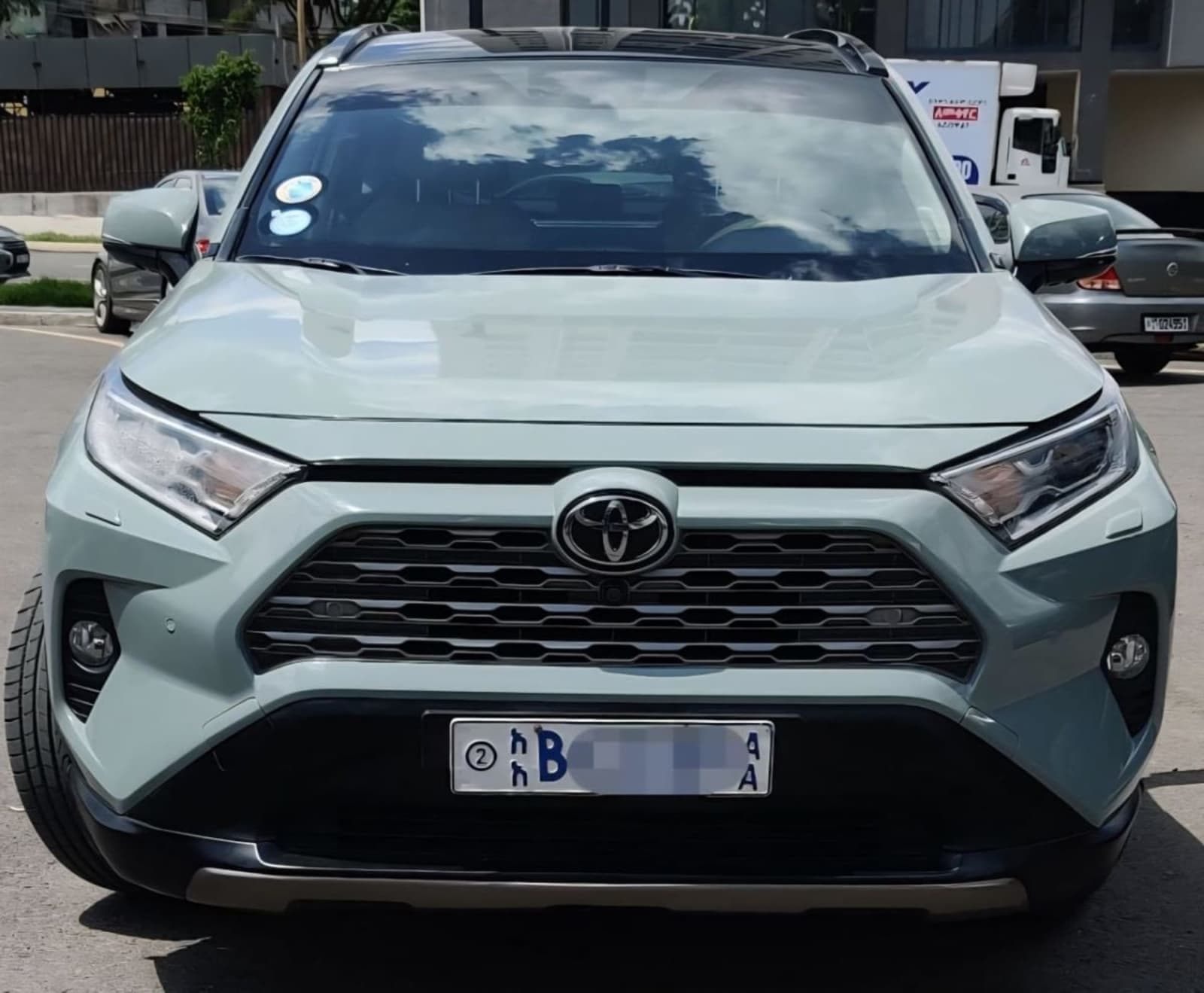 2020 Toyota Rav4 — photo 3